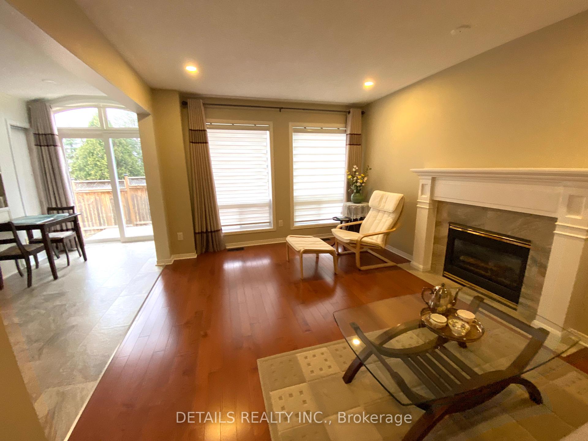 Photo 11 of 8 Whitestone Drive, Ottawa, Central Park — HOMEH