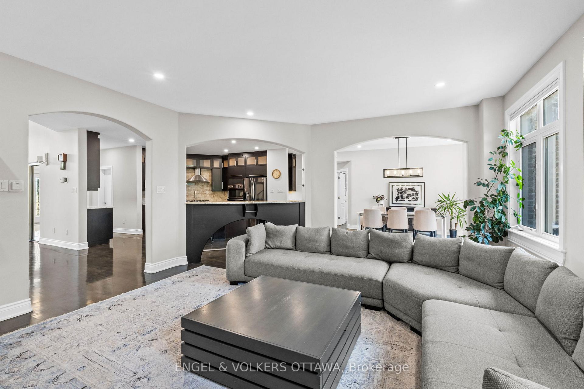 Photo 14 of 1028 Rick Hansen Crescent, Ottawa, Greely — HOMEH