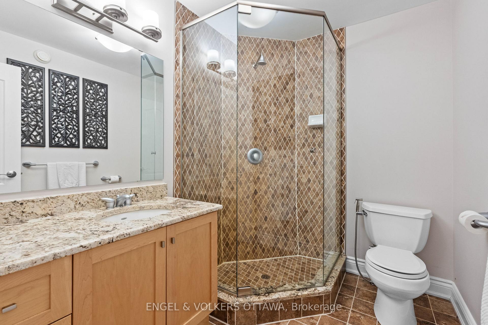 Photo 32 of 1028 Rick Hansen Crescent, Ottawa, Greely — HOMEH