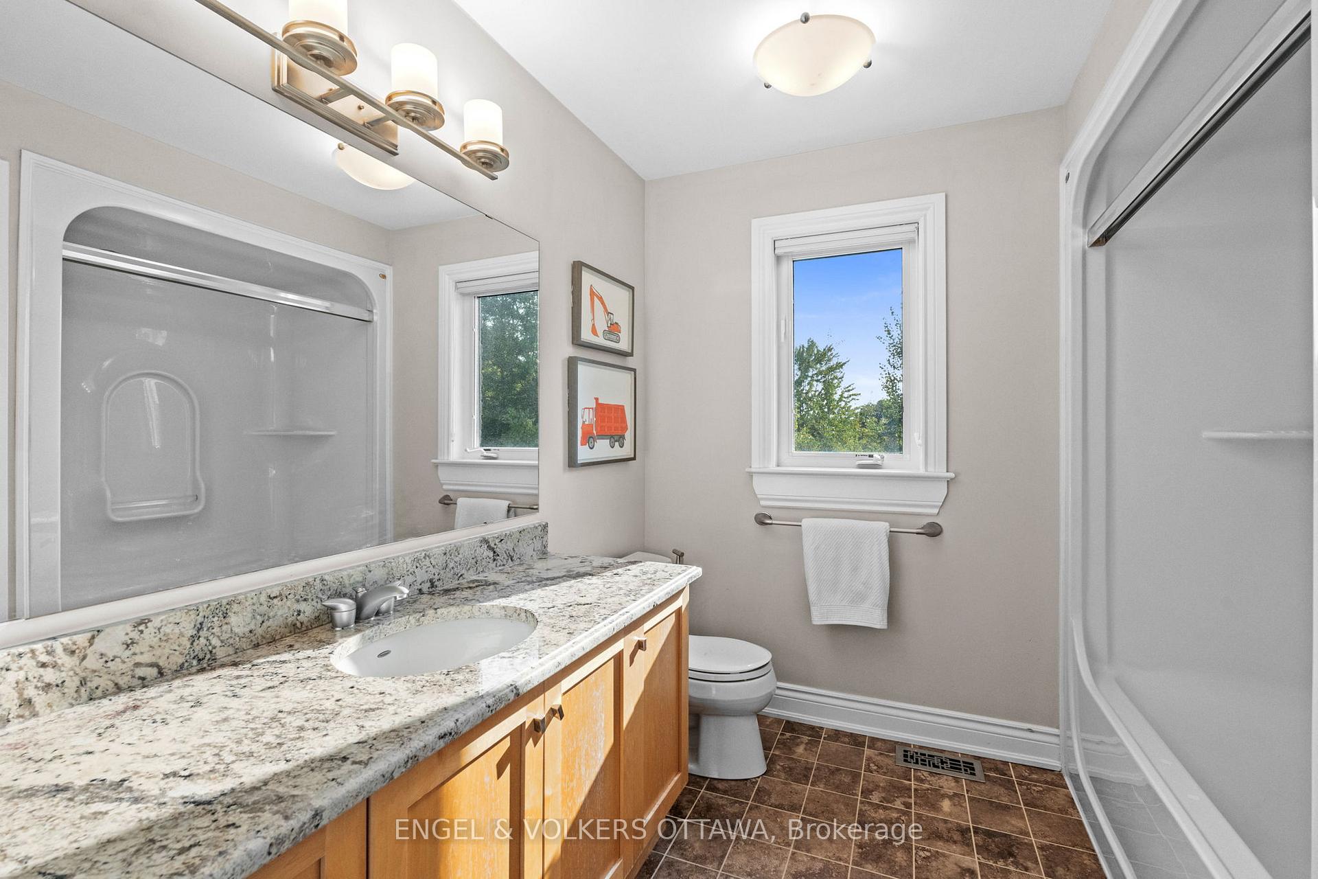 Photo 37 of 1028 Rick Hansen Crescent, Ottawa, Greely — HOMEH