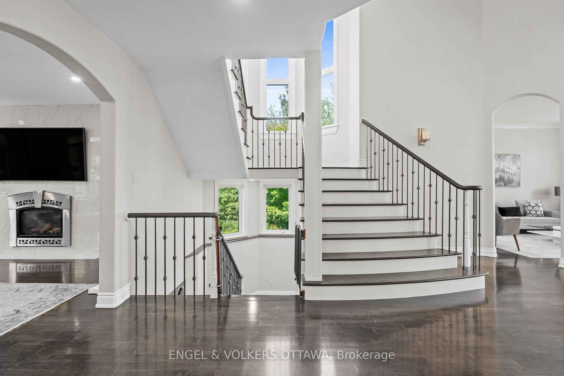 Photo 38 of 1028 Rick Hansen Crescent, Ottawa, Greely — HOMEH