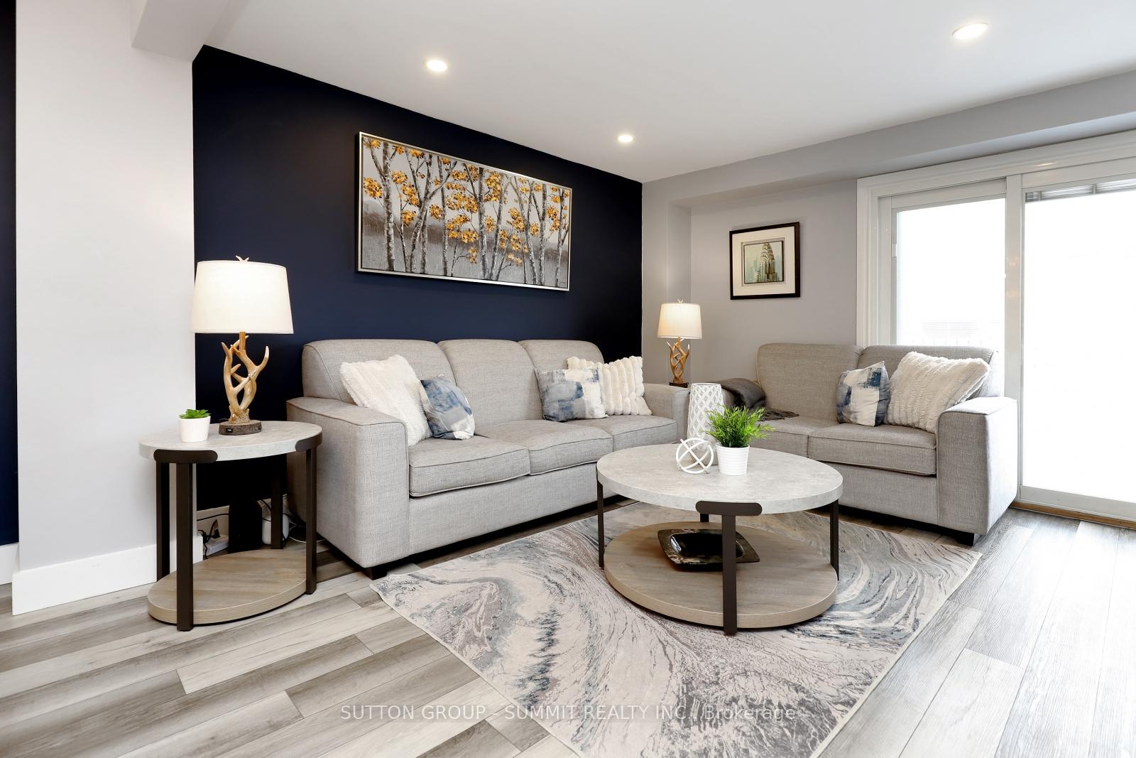 Photo 12 of 452 Boettger Place, Waterloo, Lincoln Village — HOMEH
