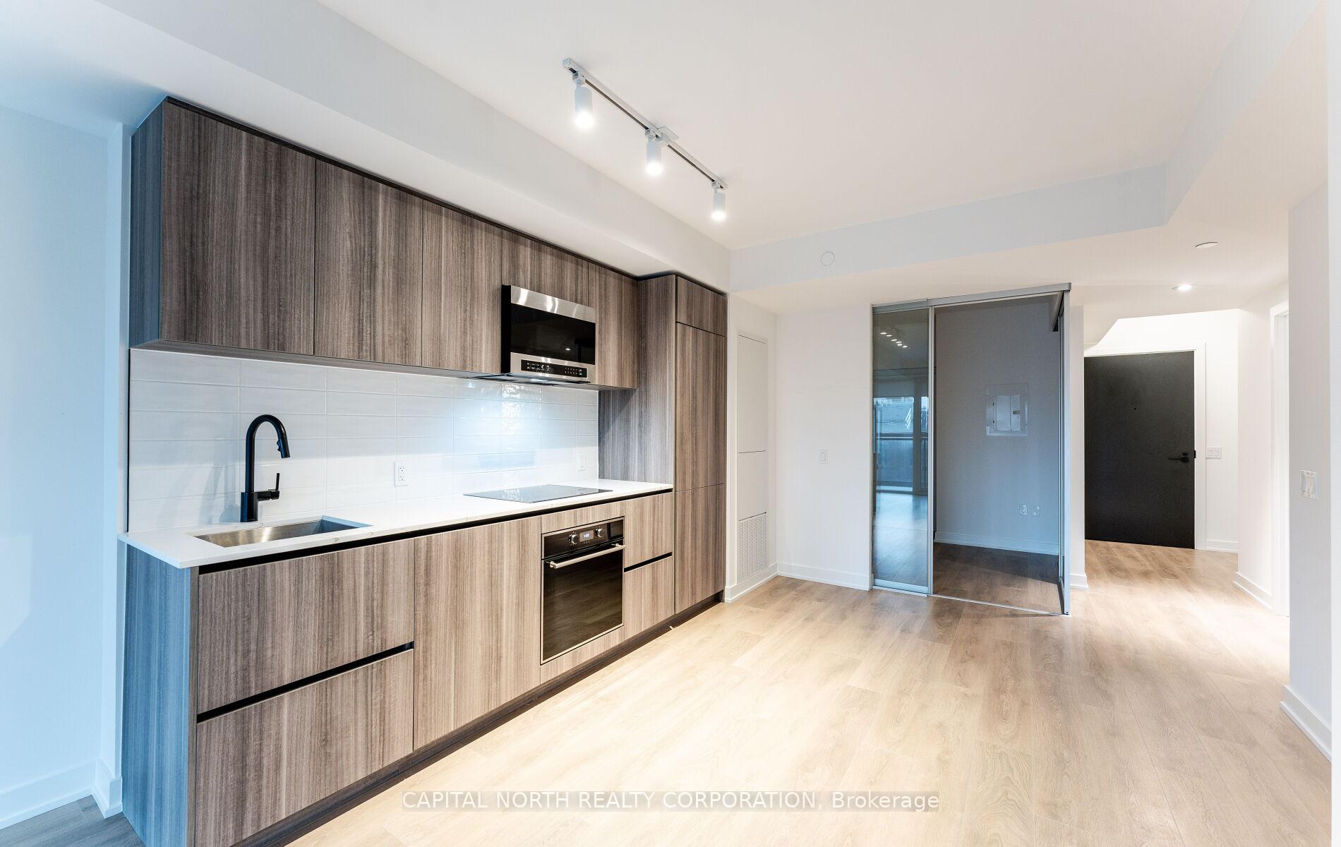 Photo 8 of Unit 419, 117 Broadway Avenue, Toronto, Mount Pleasant West — HOMEH