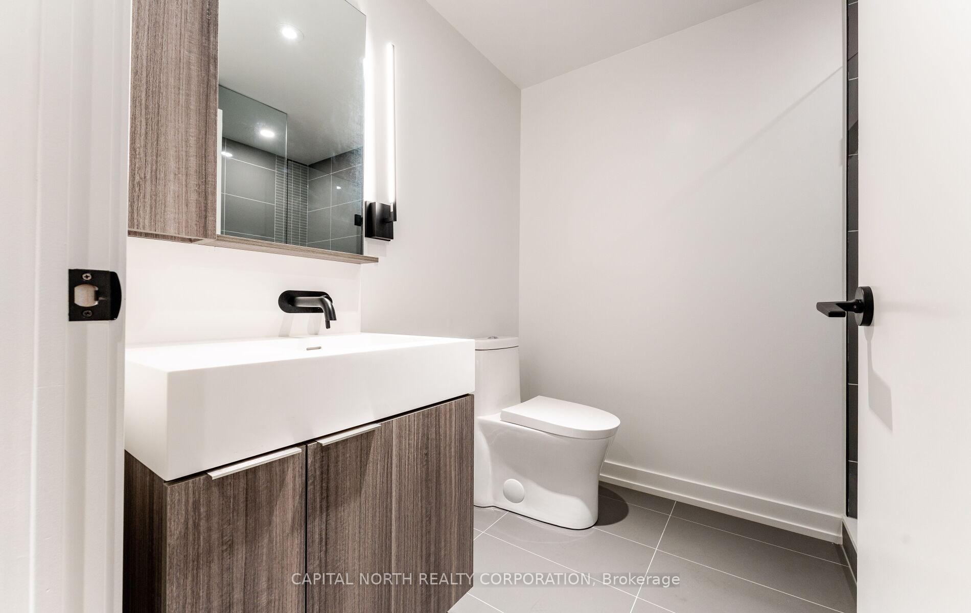 Photo 33 of Unit 419, 117 Broadway Avenue, Toronto, Mount Pleasant West — HOMEH