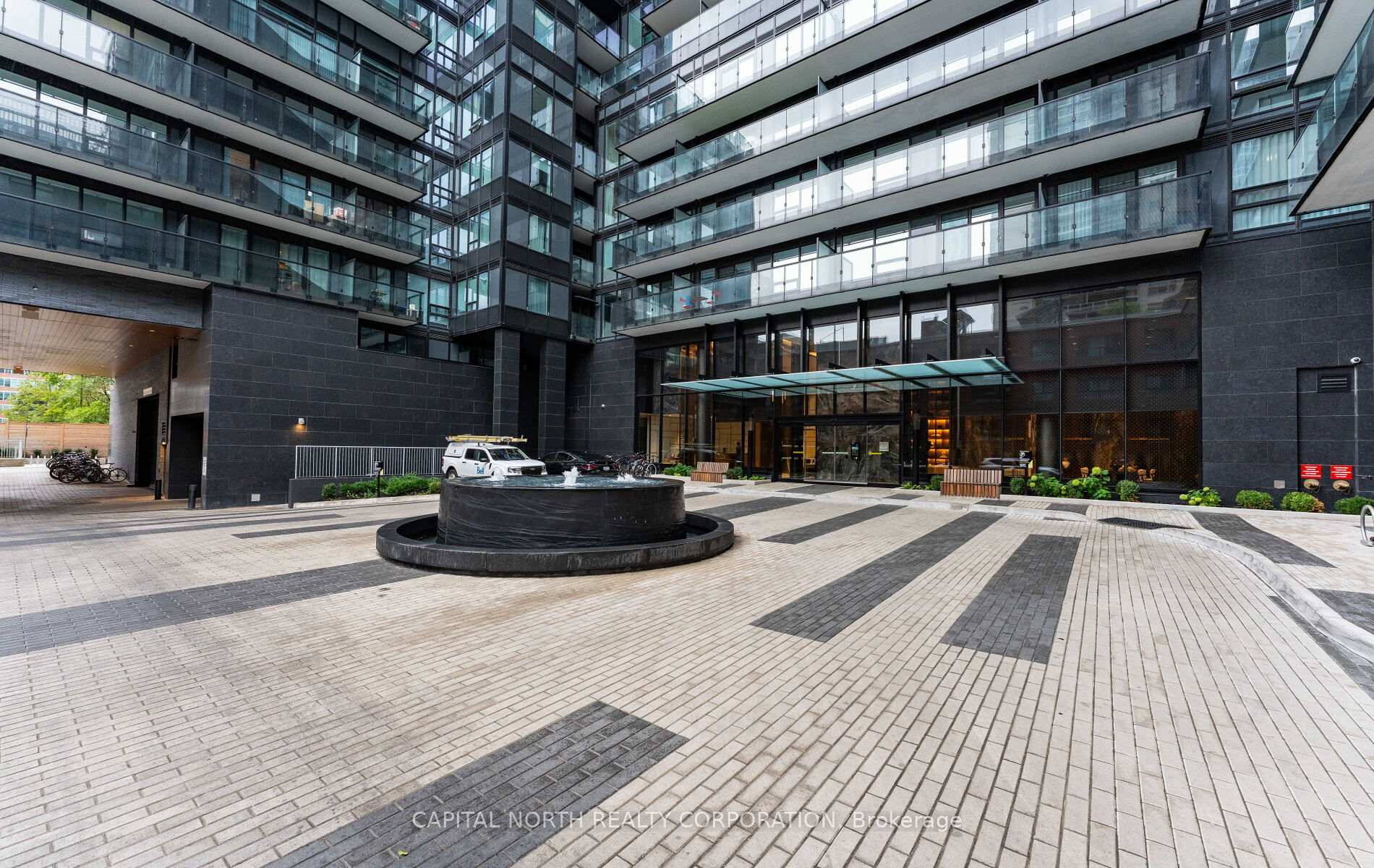 Photo 16 of Unit 419, 117 Broadway Avenue, Toronto, Mount Pleasant West — HOMEH