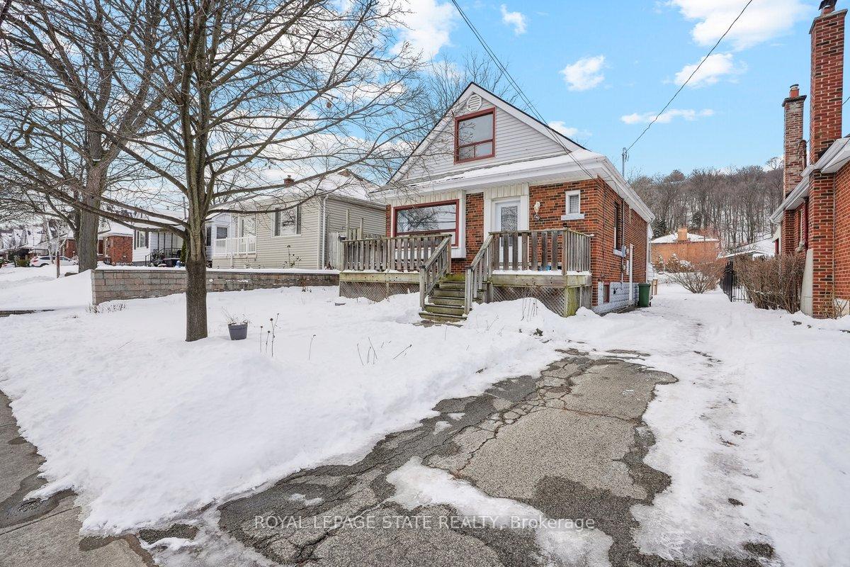 Photo 1 of 240 Cloverdale Avenue, Hamilton, Rosedale — HOMEH