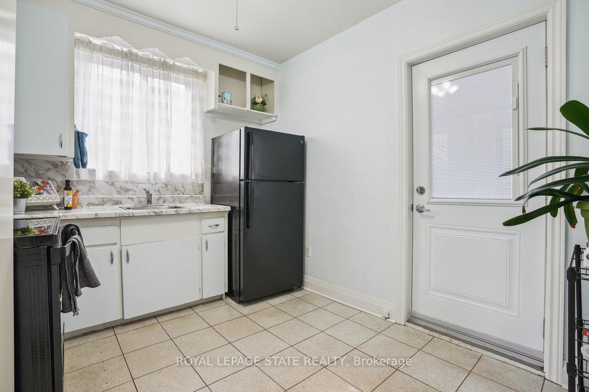 Photo 20 of 240 Cloverdale Avenue, Hamilton, Rosedale — HOMEH