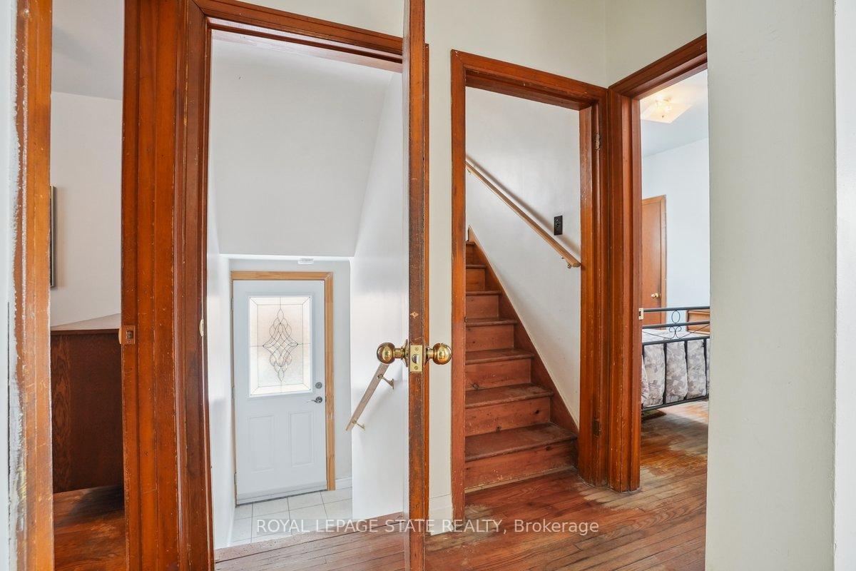 Photo 19 of 240 Cloverdale Avenue, Hamilton, Rosedale — HOMEH