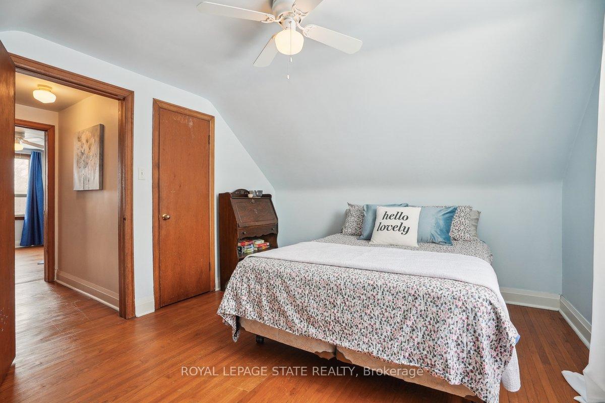 Photo 12 of 240 Cloverdale Avenue, Hamilton, Rosedale — HOMEH