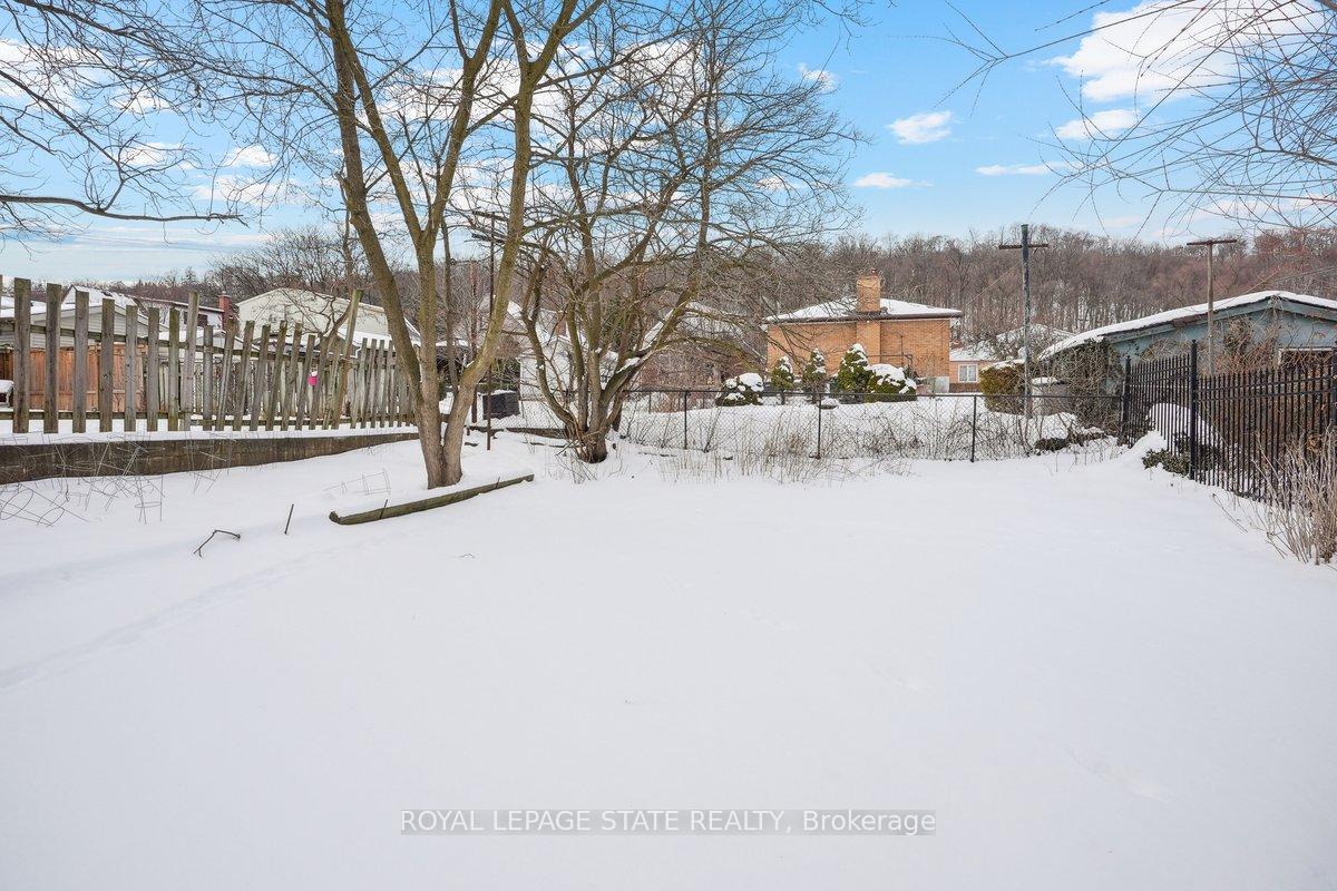 Photo 17 of 240 Cloverdale Avenue, Hamilton, Rosedale — HOMEH