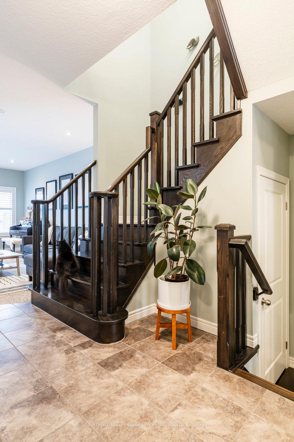Photo 5 of 65 Crawford Drive, Hamilton, Kentley — HOMEH