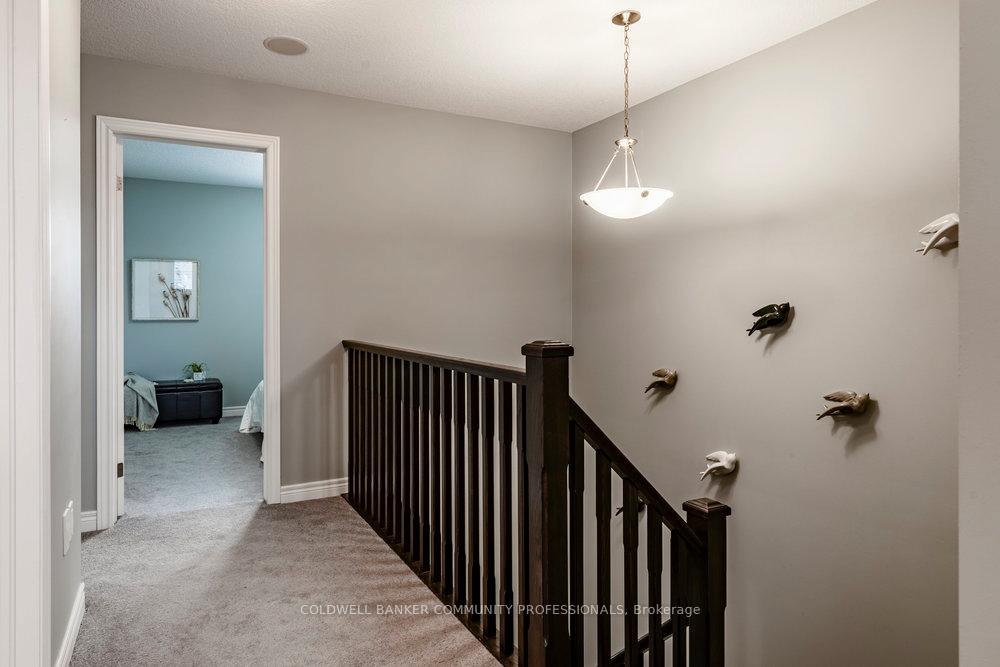 Photo 16 of 65 Crawford Drive, Hamilton, Kentley — HOMEH