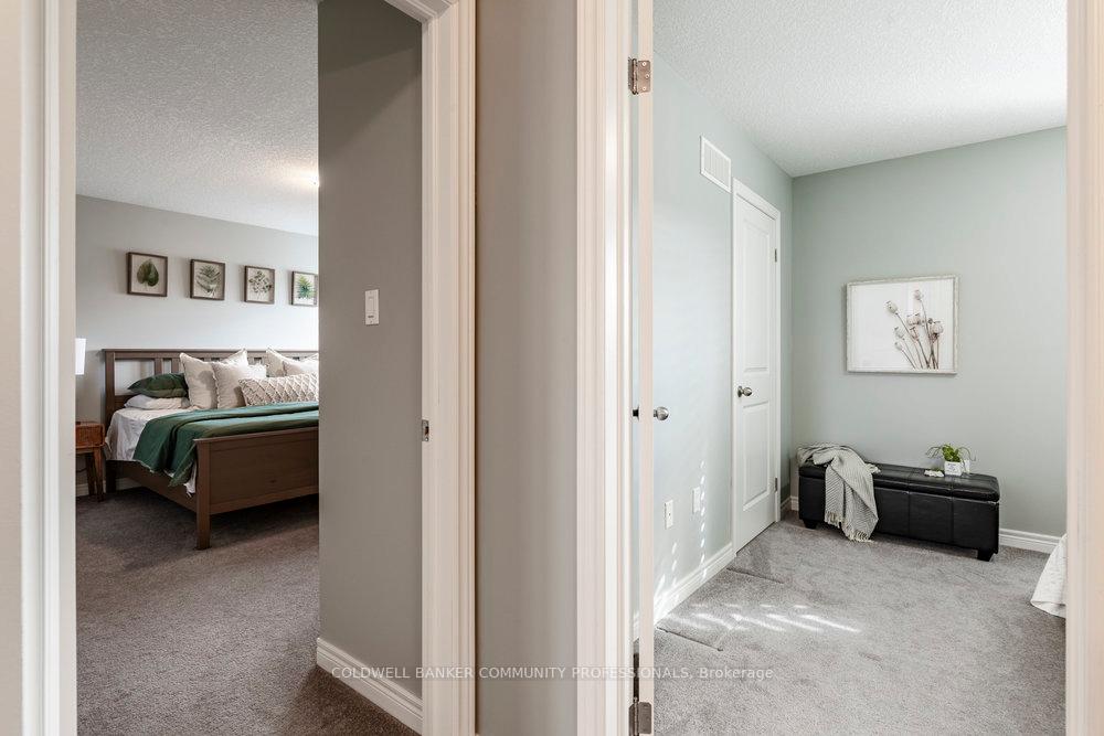 Photo 17 of 65 Crawford Drive, Hamilton, Kentley — HOMEH