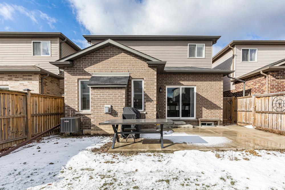 Photo 37 of 65 Crawford Drive, Hamilton, Kentley — HOMEH