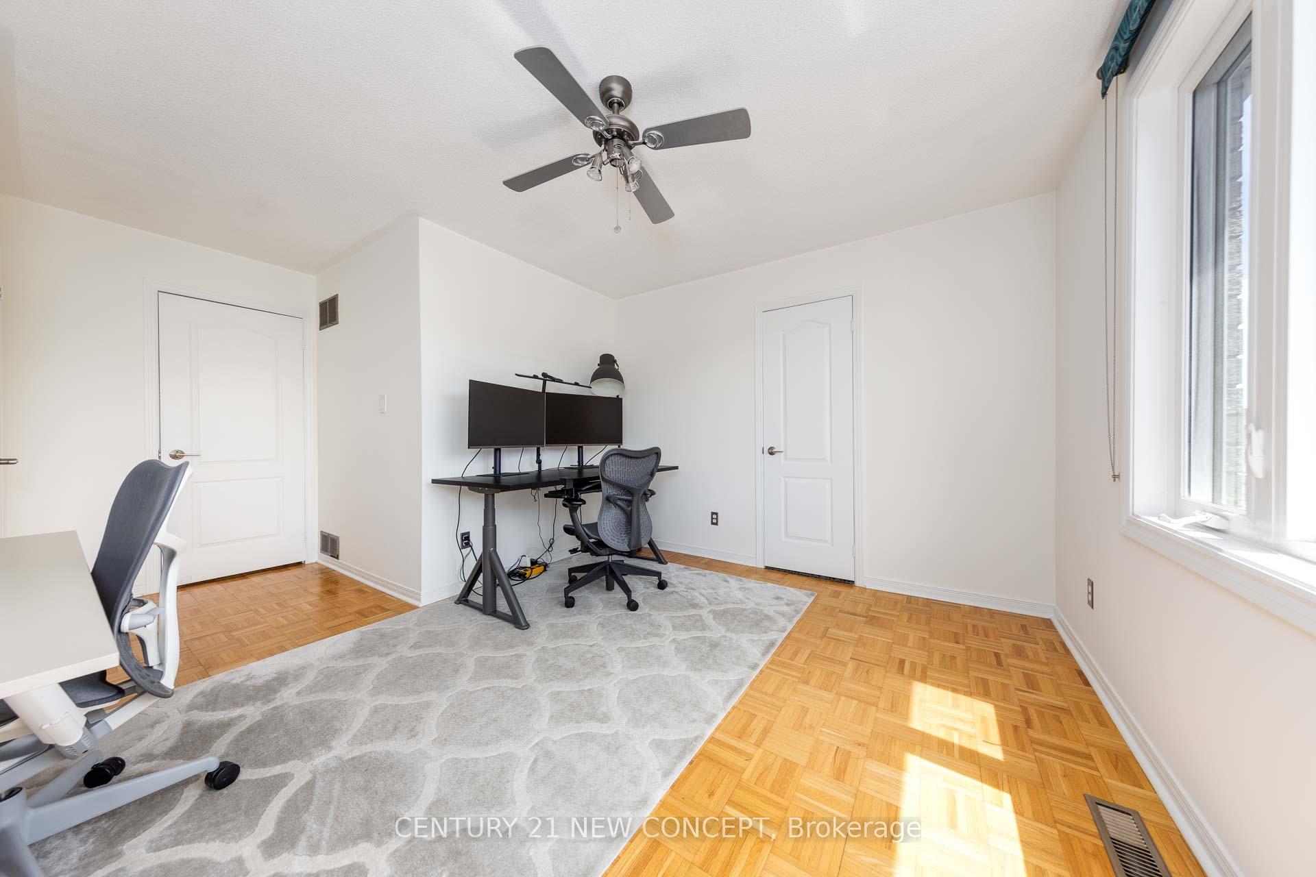 Photo 26 of 107 Primeau Drive, Aurora, Aurora Grove — HOMEH