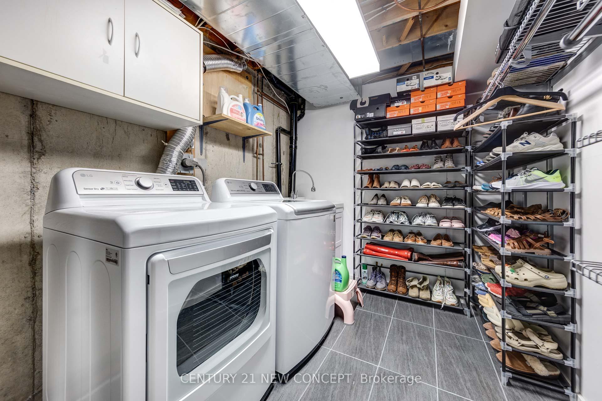 Photo 32 of 107 Primeau Drive, Aurora, Aurora Grove — HOMEH