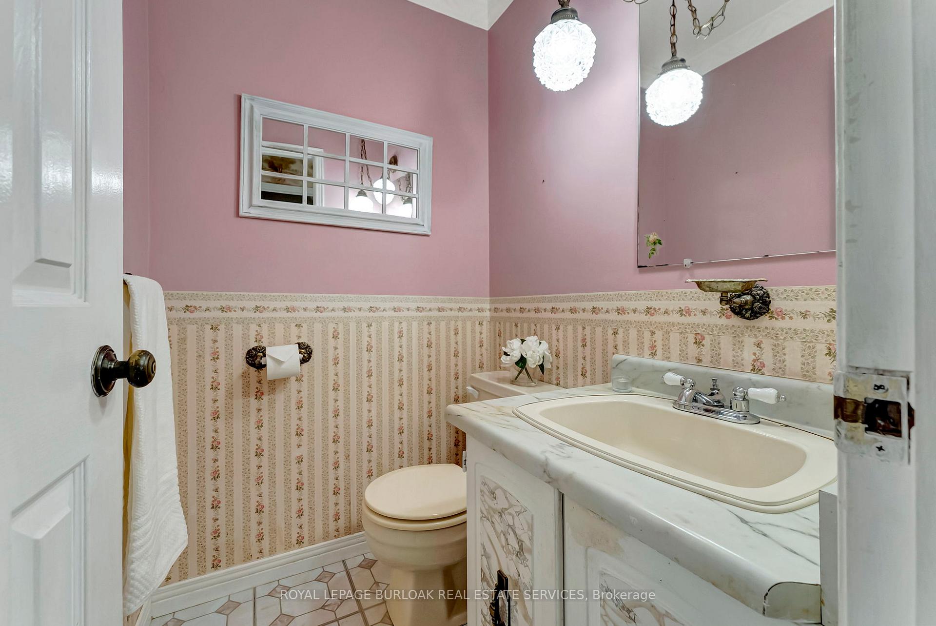 Photo 18 of 6 Alder Court, Hamilton, Stoney Creek — HOMEH