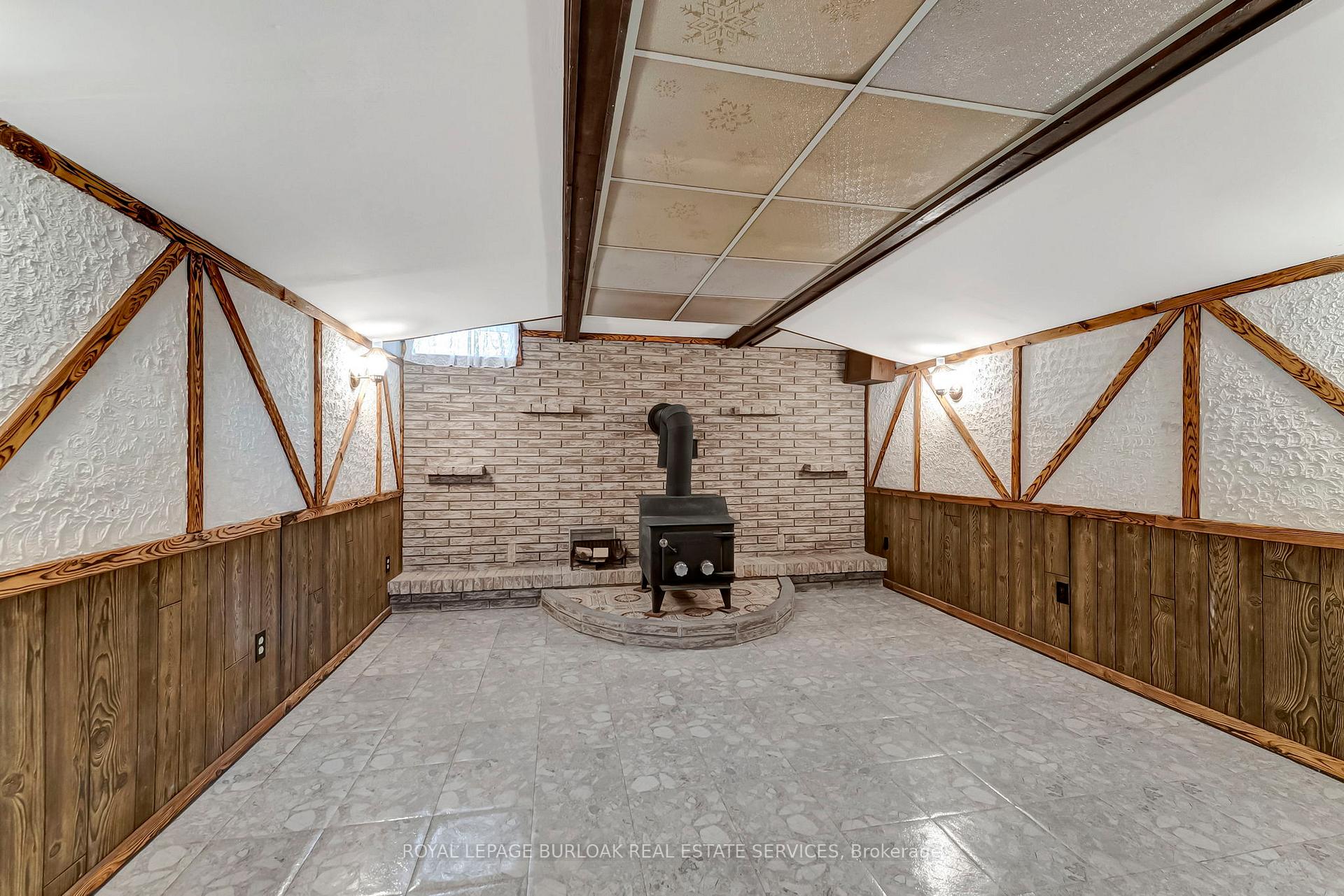 Photo 29 of 6 Alder Court, Hamilton, Stoney Creek — HOMEH