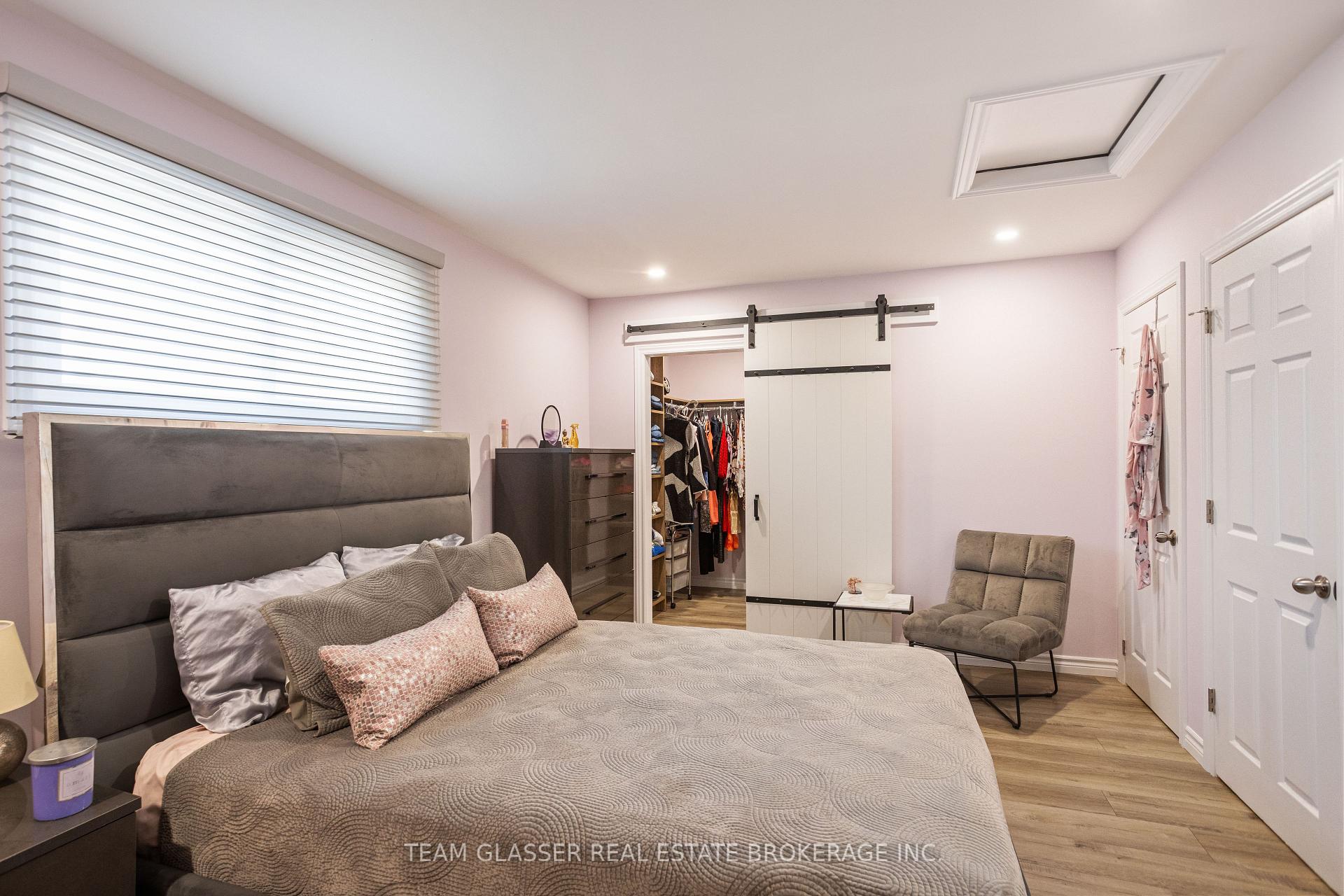 Photo 4 of 12 Dow Road, London, South Y — HOMEH