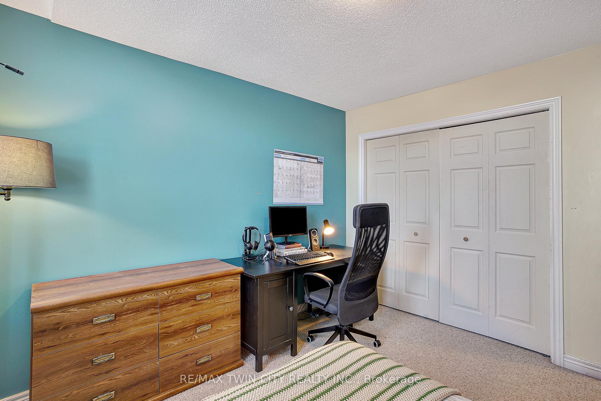 Photo 24 of 24 Bluewater Drive, Cambridge — HOMEH