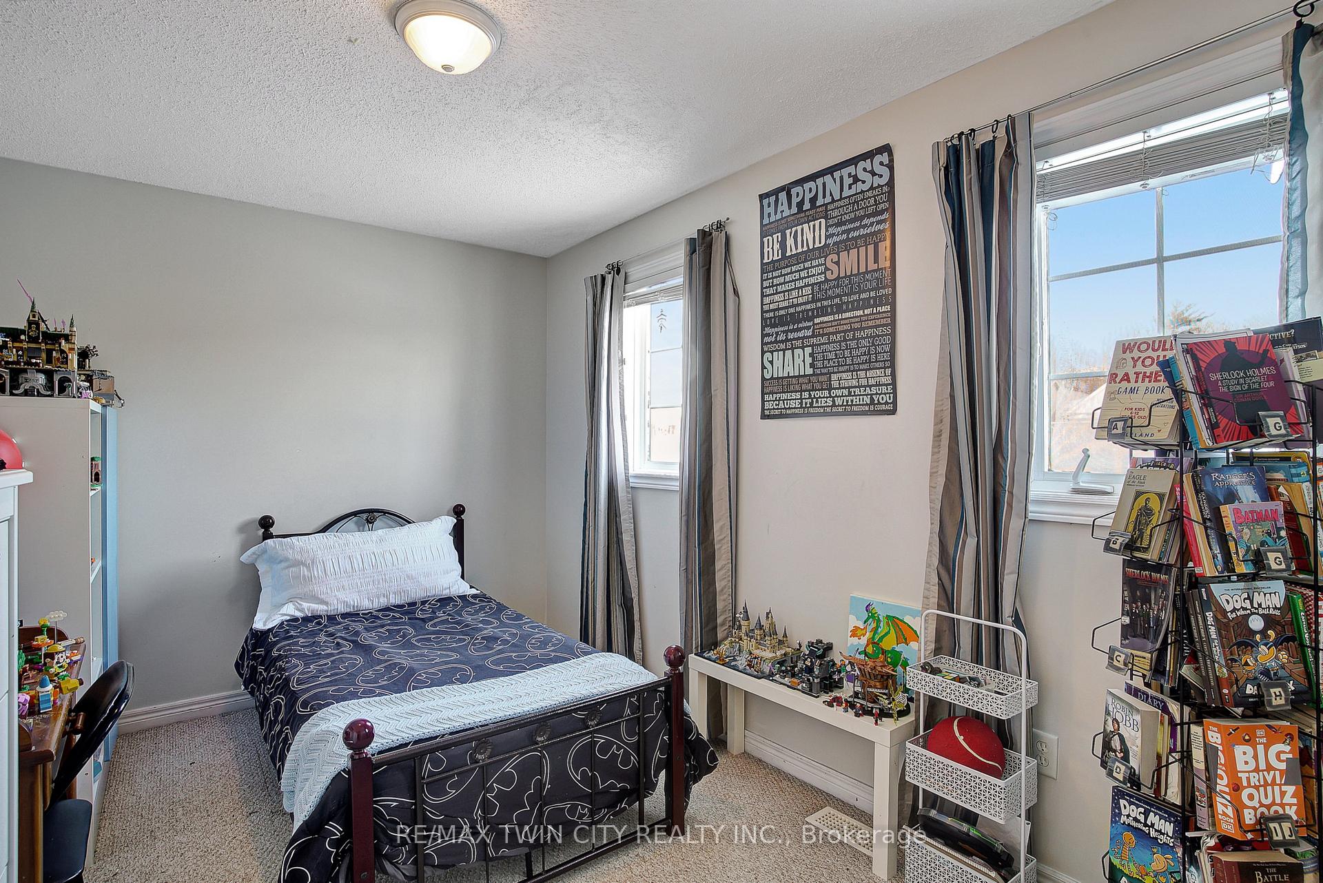 Photo 36 of 24 Bluewater Drive, Cambridge — HOMEH
