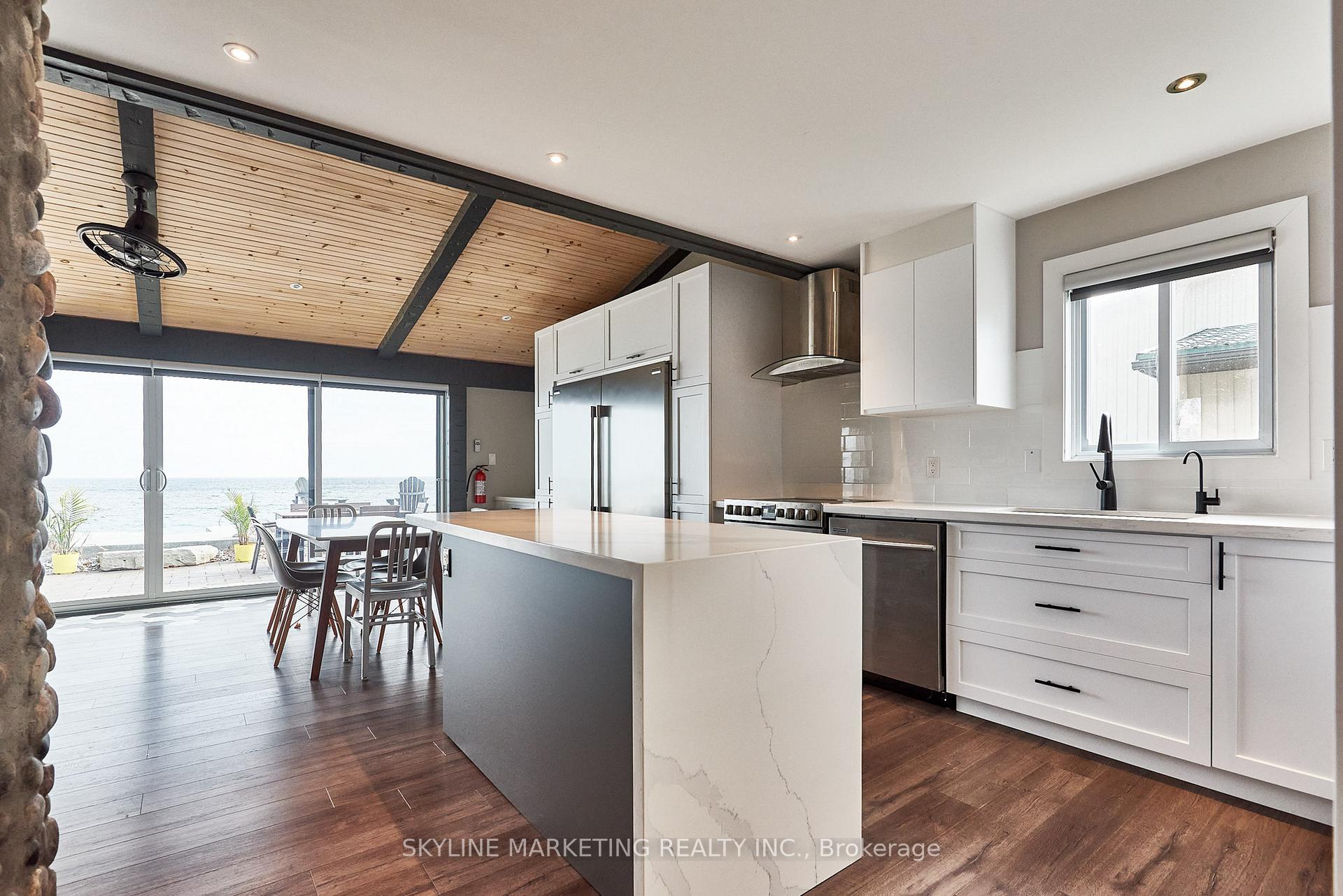 Photo 10 of 123 Cedar Crest Beach Road, Clarington, Bowmanville — HOMEH