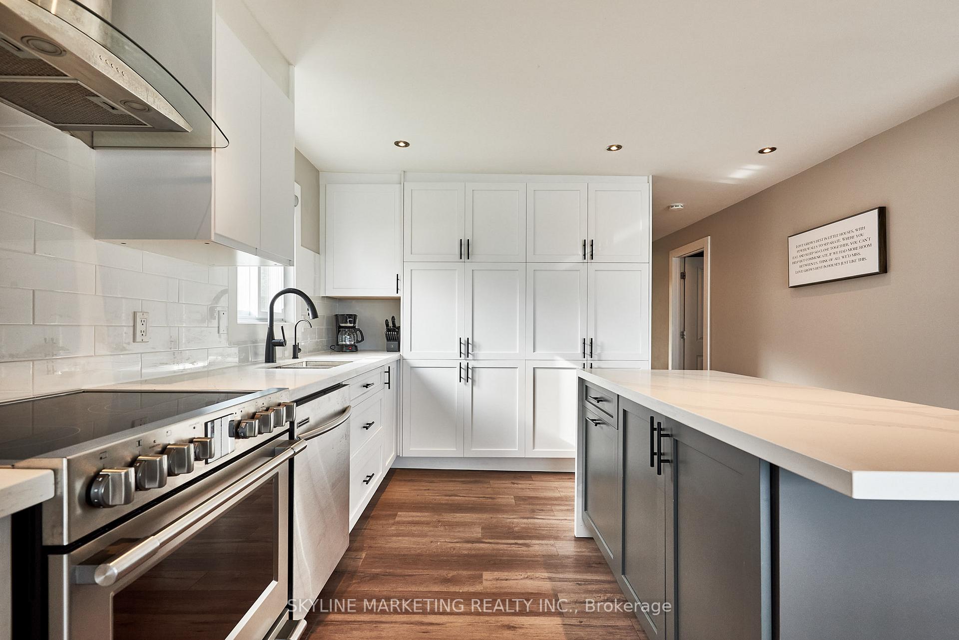 Photo 8 of 123 Cedar Crest Beach Road, Clarington, Bowmanville — HOMEH