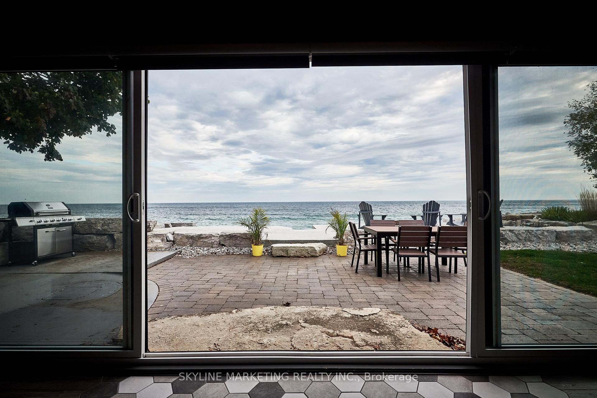 Photo 15 of 123 Cedar Crest Beach Road, Clarington, Bowmanville — HOMEH