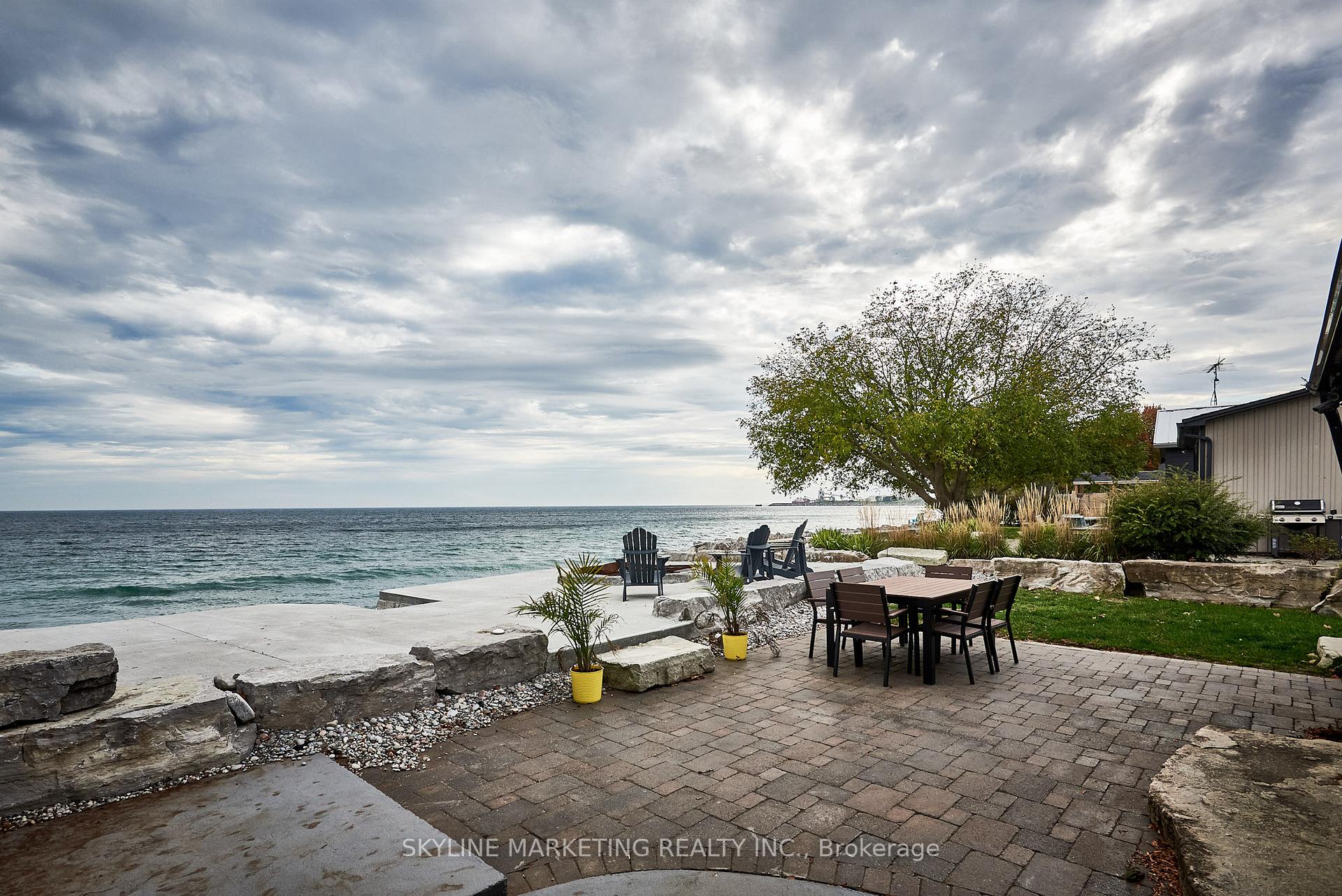 Photo 33 of 123 Cedar Crest Beach Road, Clarington, Bowmanville — HOMEH