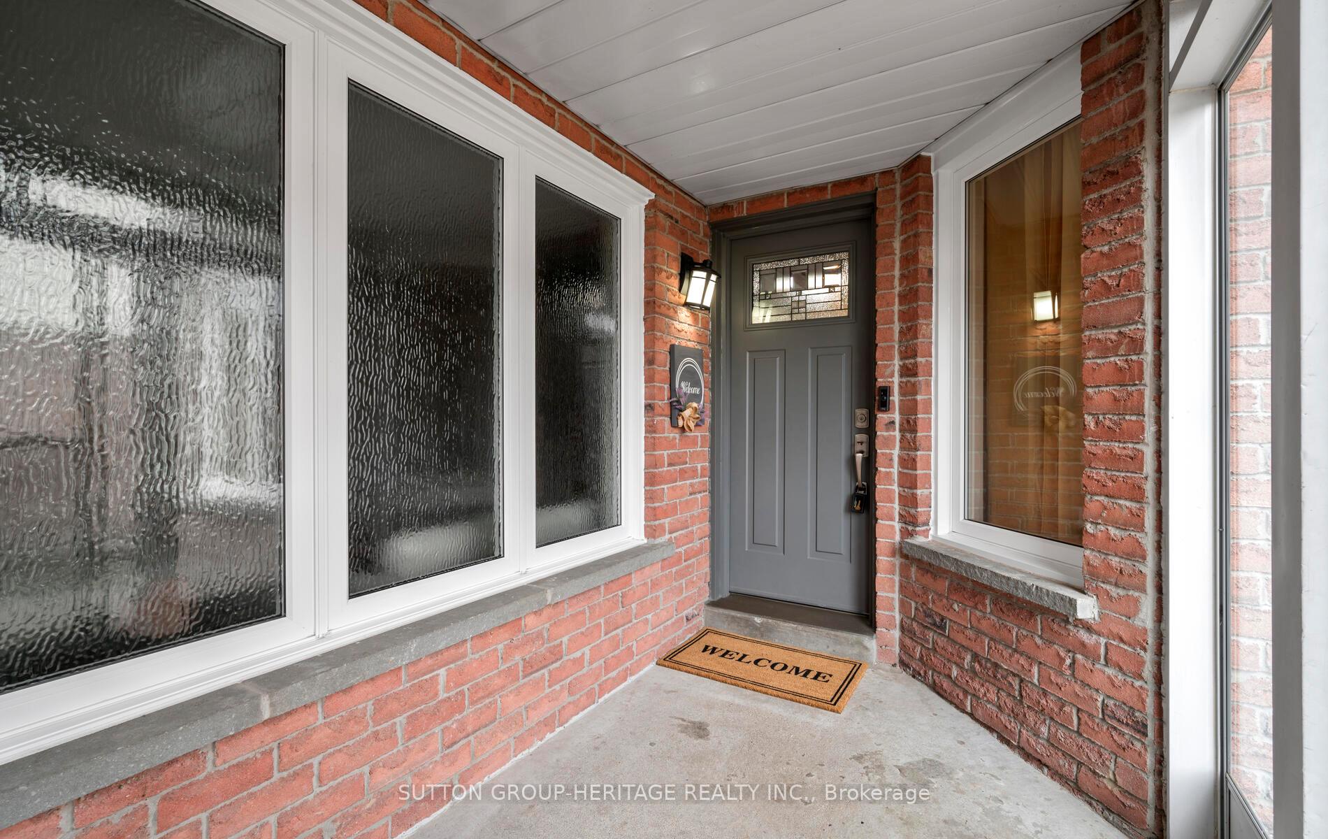 Photo 8 of 143 Angus Drive W, Ajax, Central — HOMEH