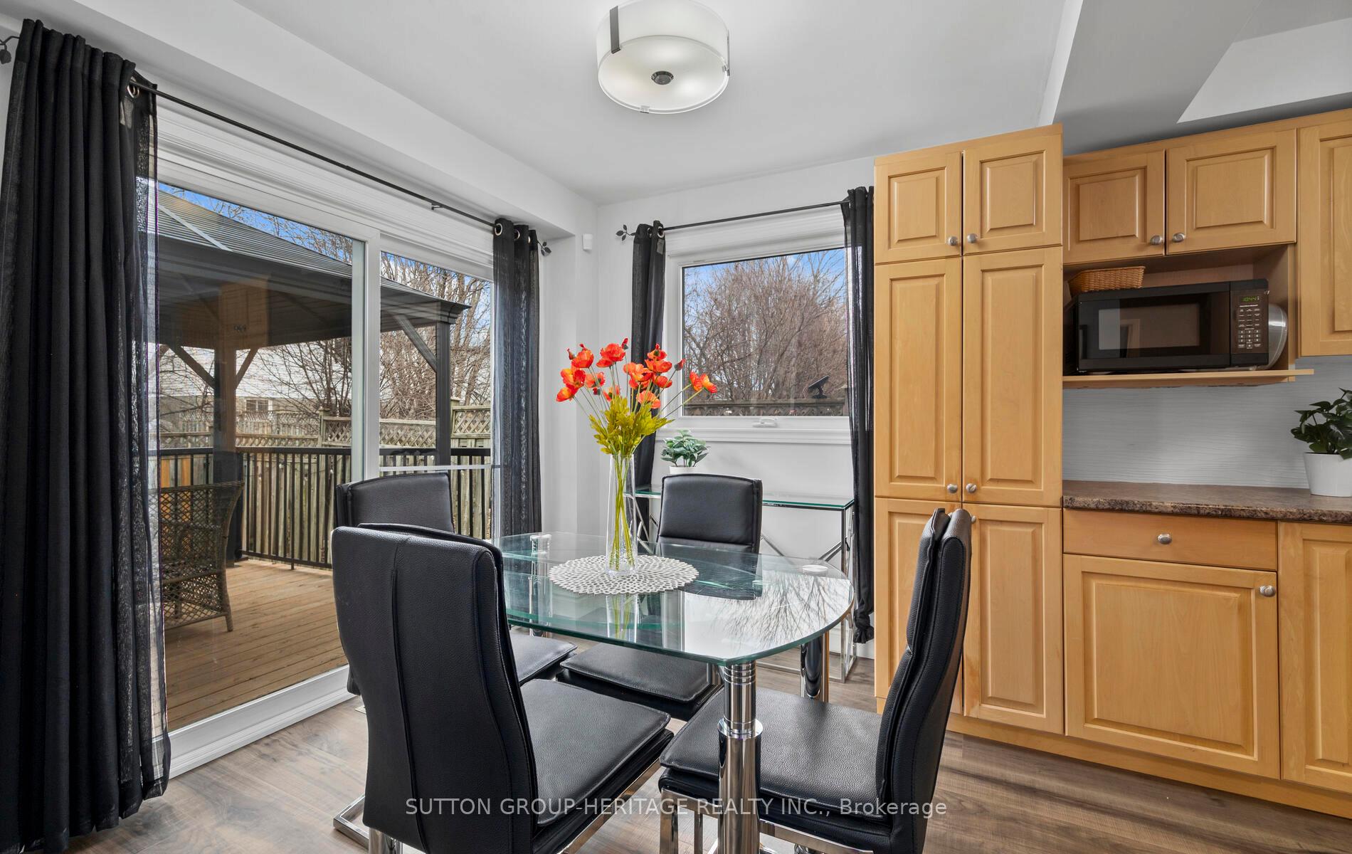 Photo 7 of 143 Angus Drive W, Ajax, Central — HOMEH