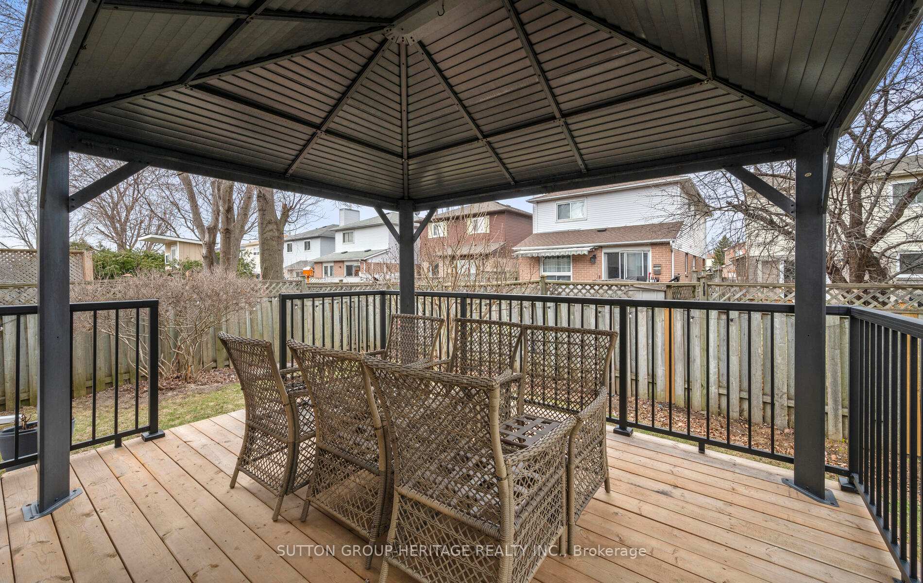 Photo 20 of 143 Angus Drive W, Ajax, Central — HOMEH
