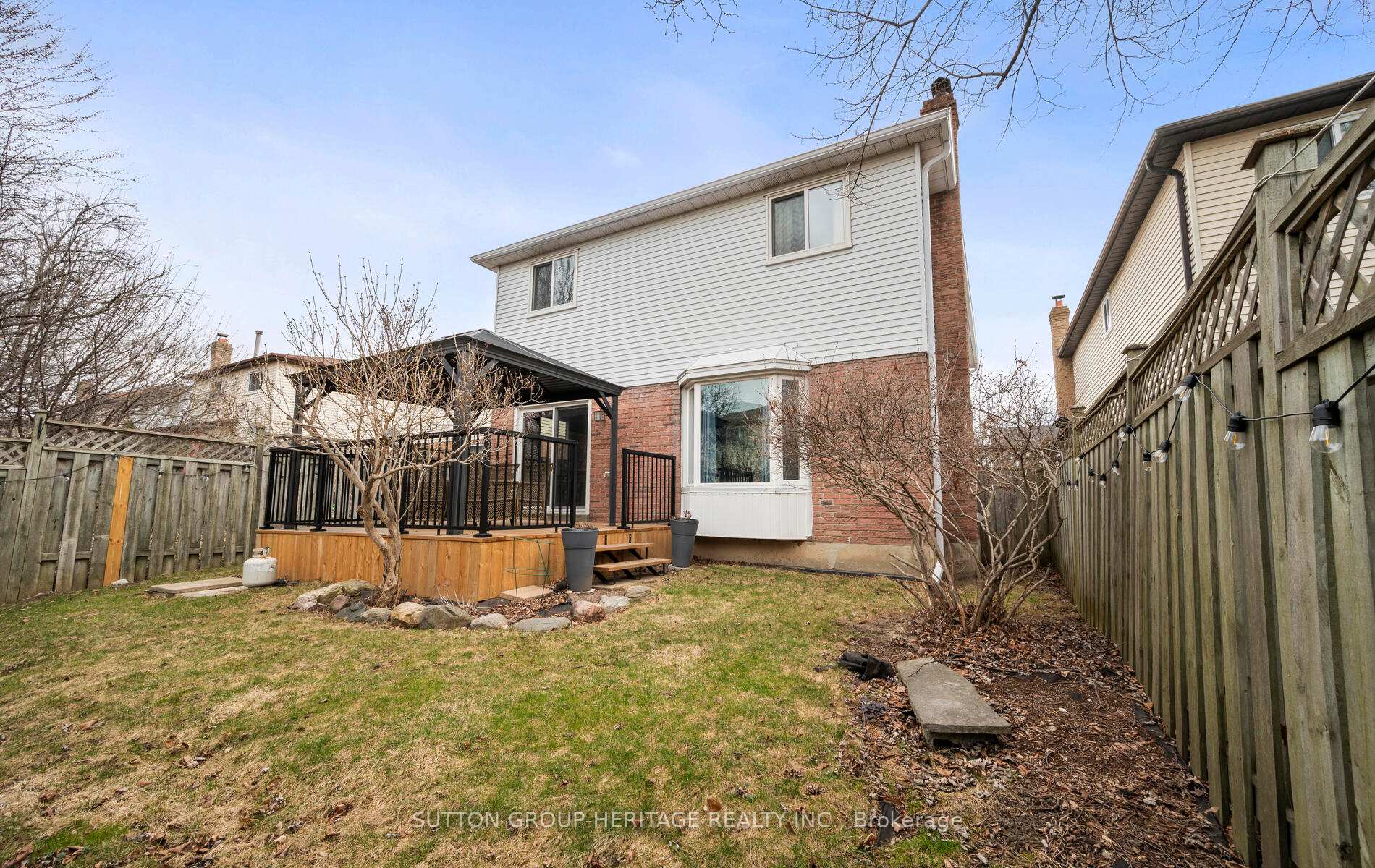 Photo 24 of 143 Angus Drive W, Ajax, Central — HOMEH