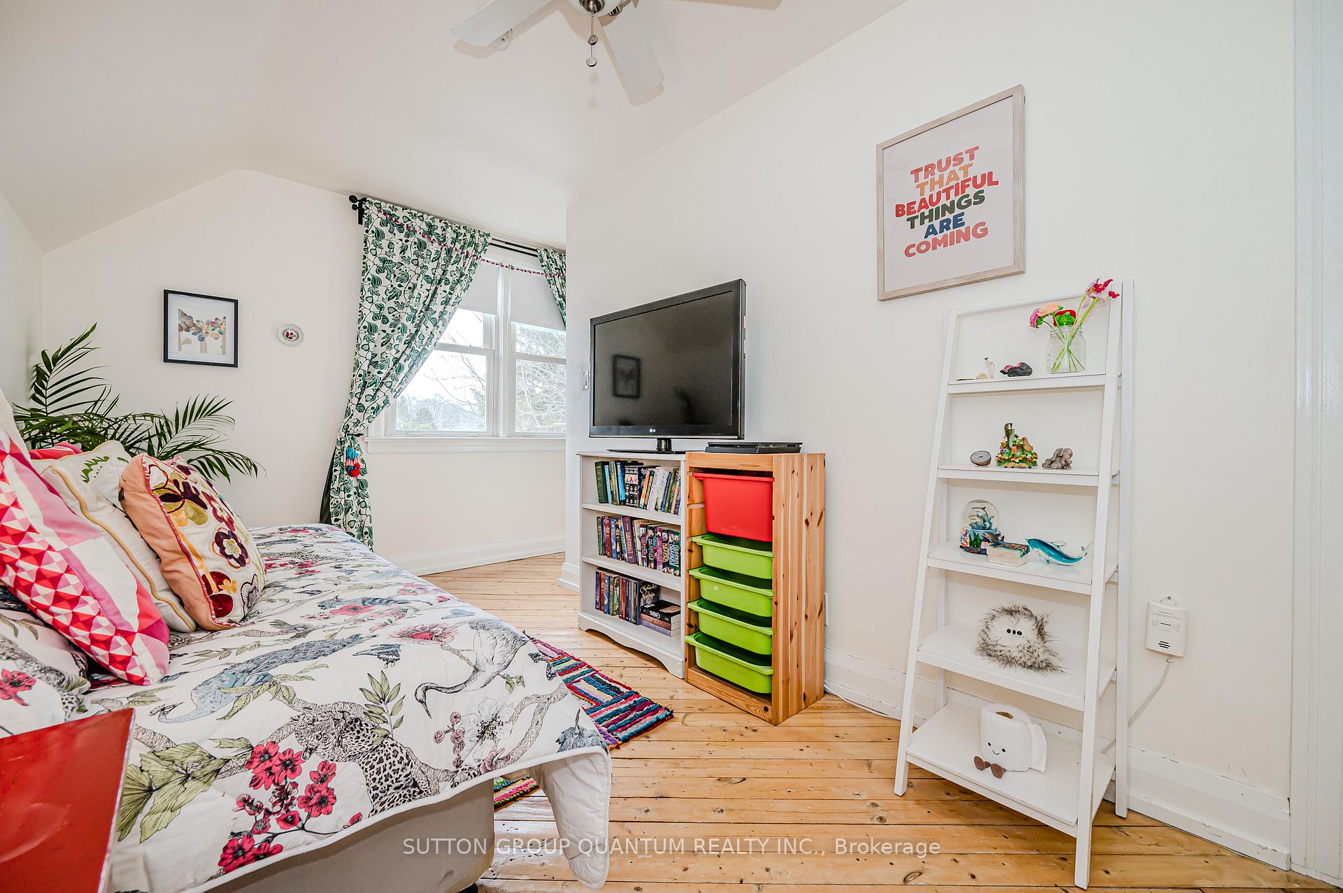 Photo 15 of 15 Mayfair Avenue, Hamilton, Dundas — HOMEH