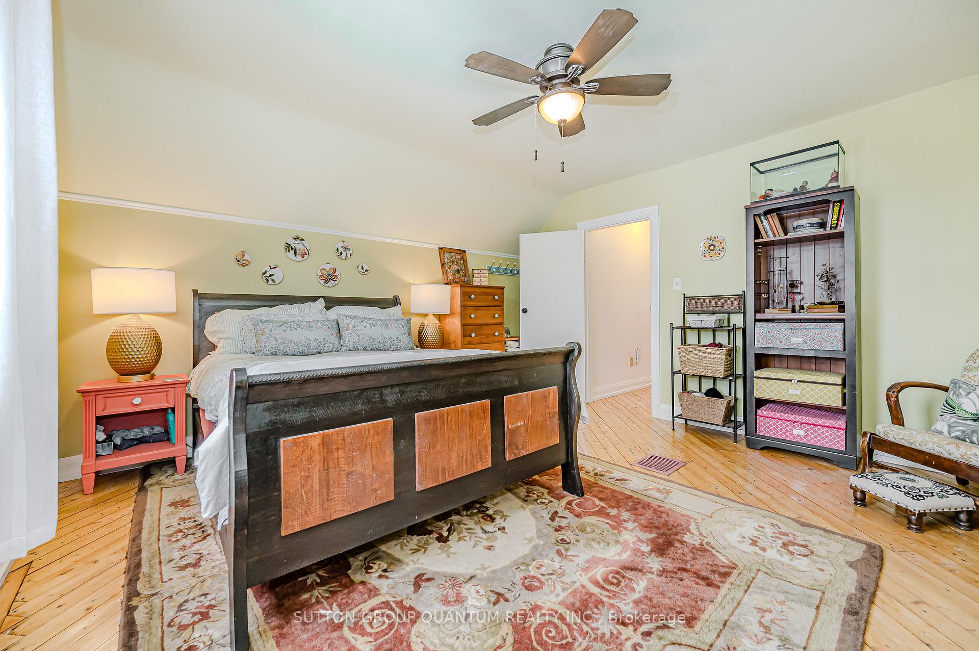 Photo 27 of 15 Mayfair Avenue, Hamilton, Dundas — HOMEH