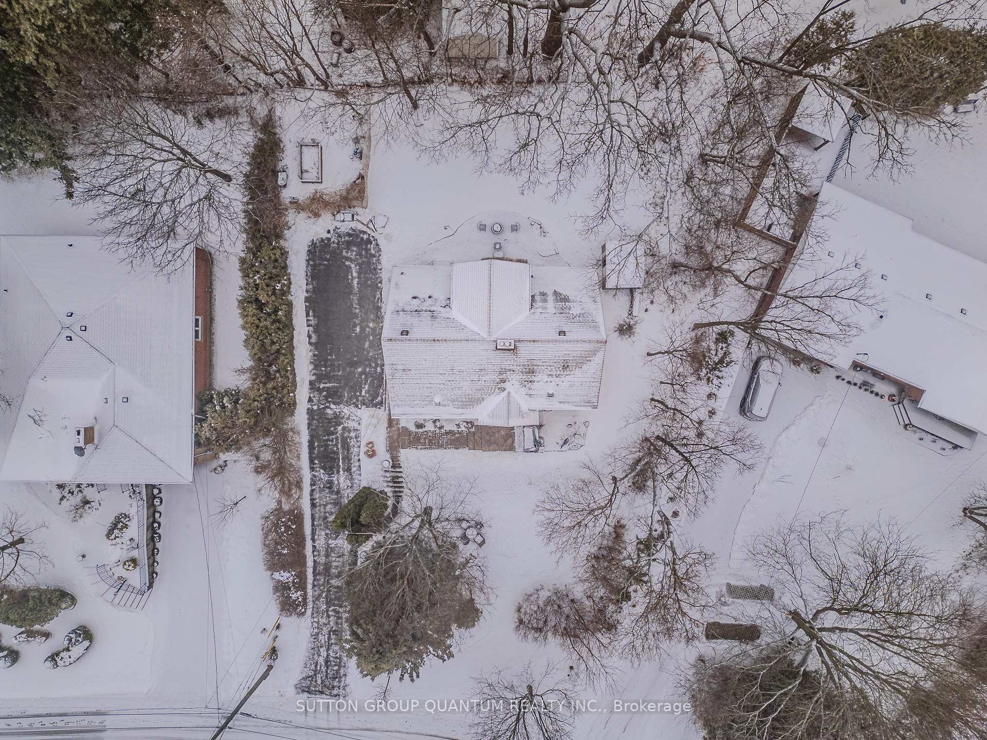 Photo 34 of 15 Mayfair Avenue, Hamilton, Dundas — HOMEH