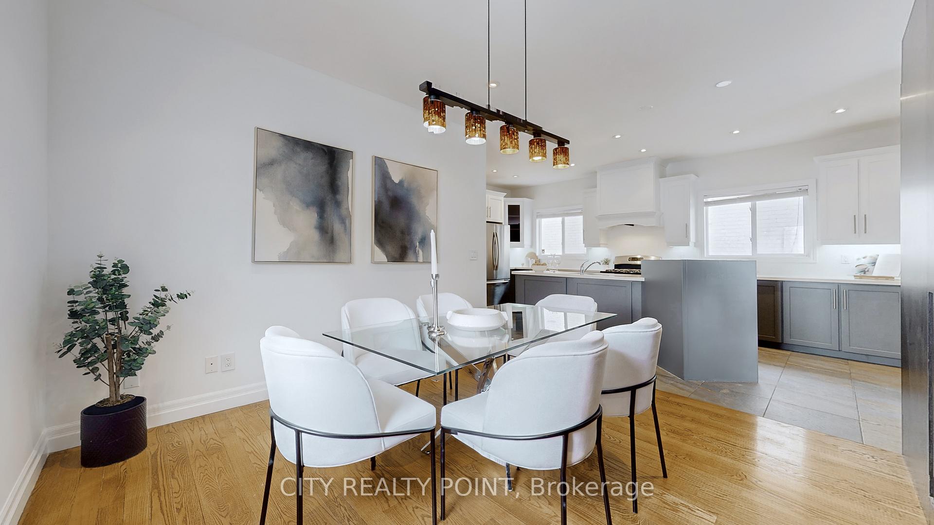 Photo 7 of 126 Clarence Street, Vaughan, West Woodbridge — HOMEH