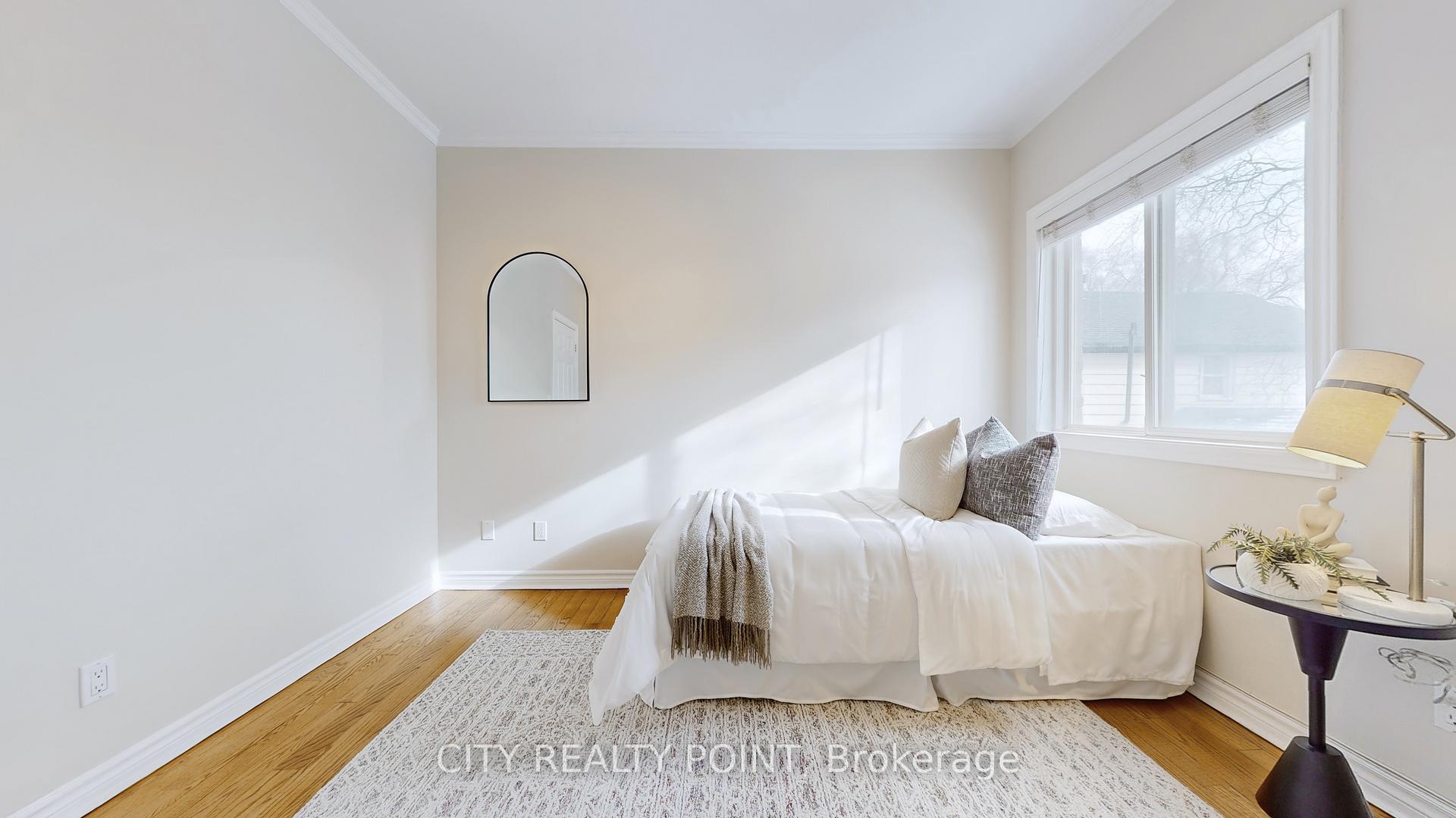 Photo 34 of 126 Clarence Street, Vaughan, West Woodbridge — HOMEH