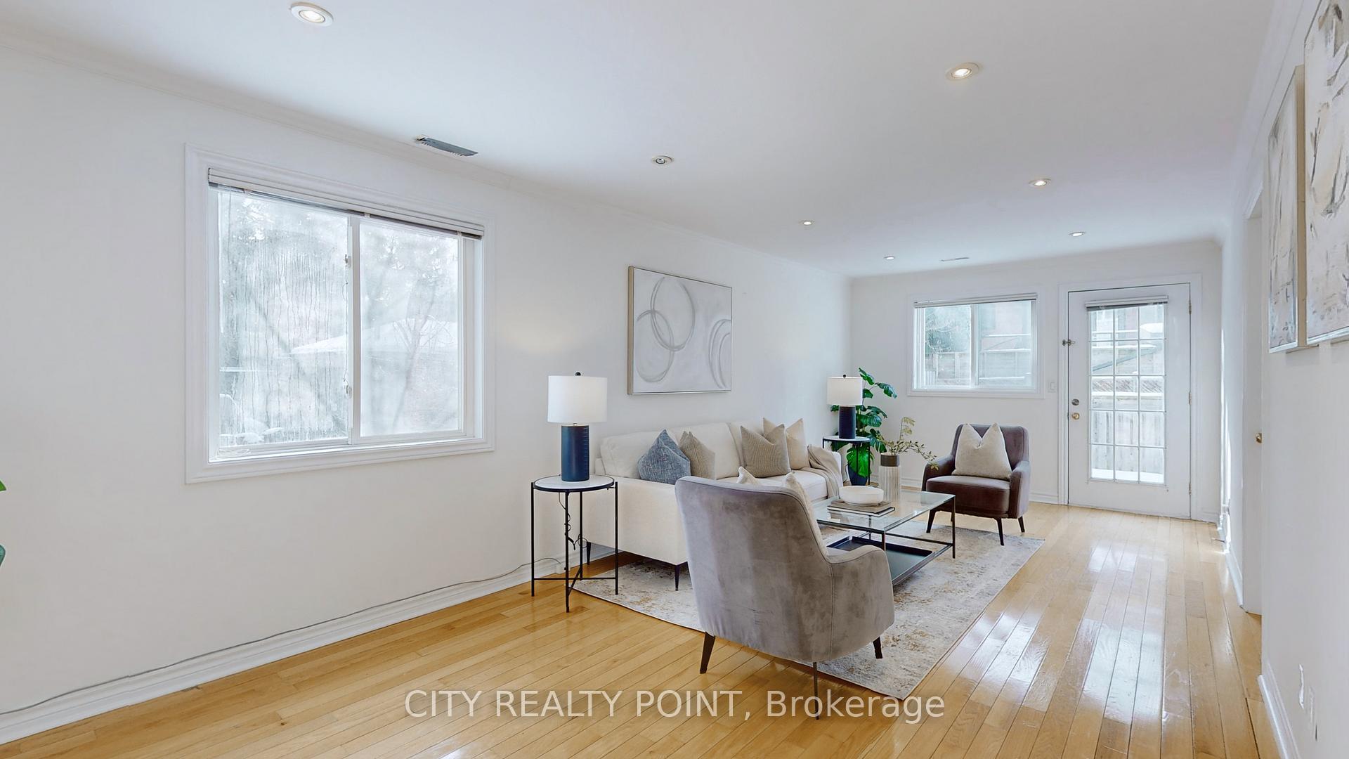 Photo 35 of 126 Clarence Street, Vaughan, West Woodbridge — HOMEH