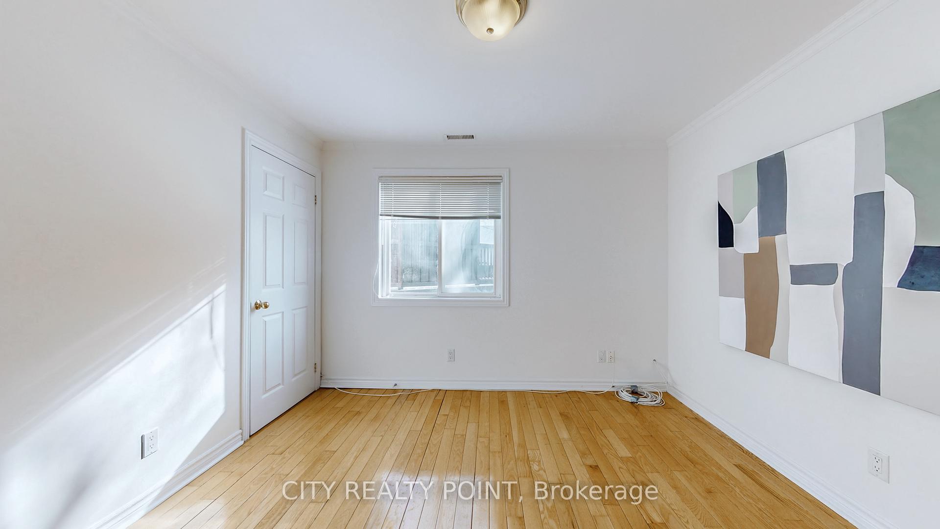 Photo 17 of 126 Clarence Street, Vaughan, West Woodbridge — HOMEH