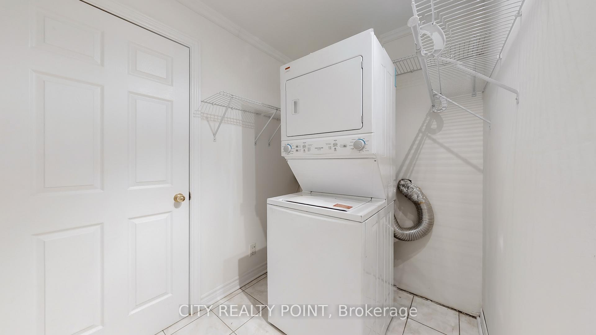 Photo 18 of 126 Clarence Street, Vaughan, West Woodbridge — HOMEH