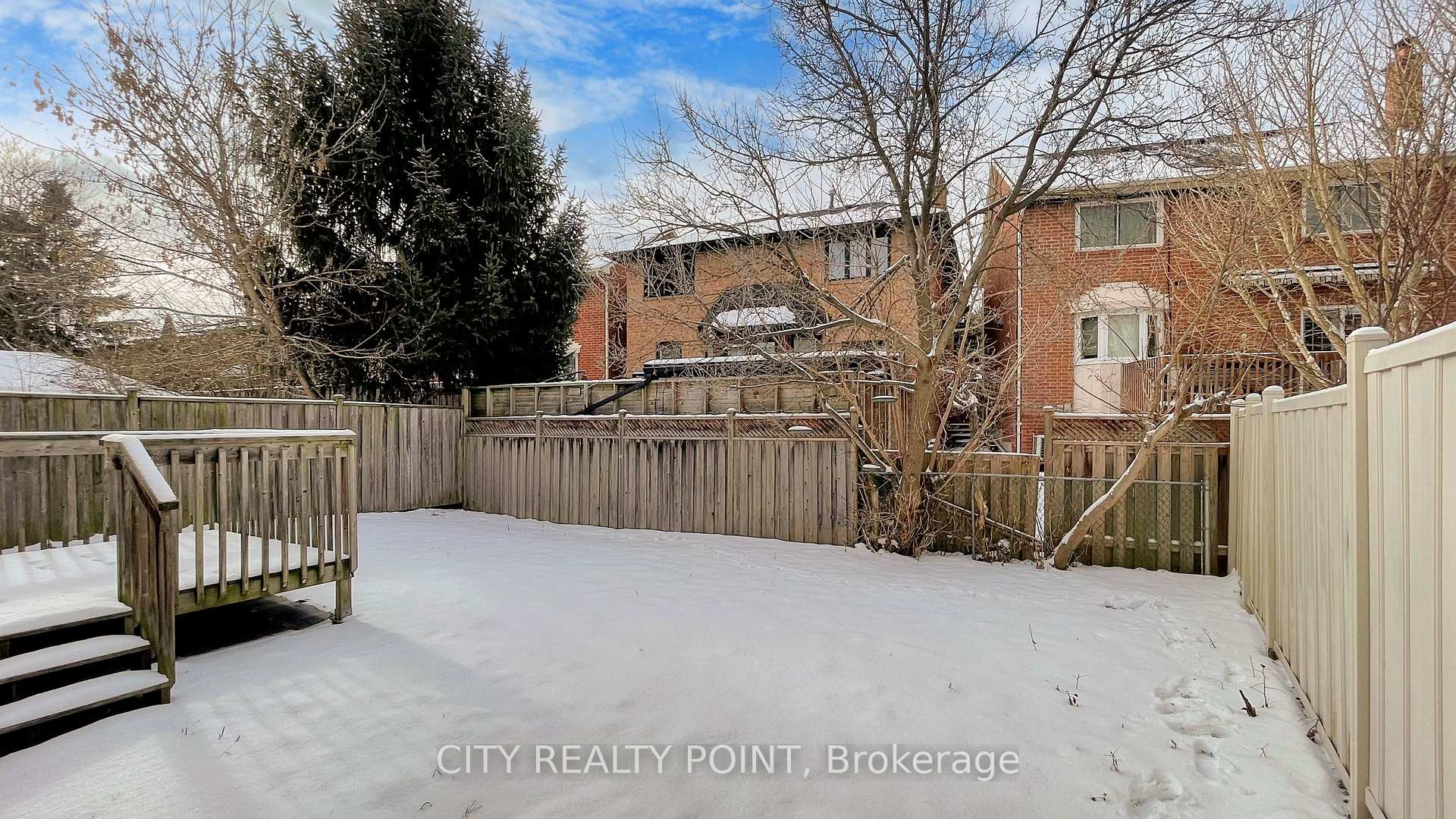 Photo 32 of 126 Clarence Street, Vaughan, West Woodbridge — HOMEH