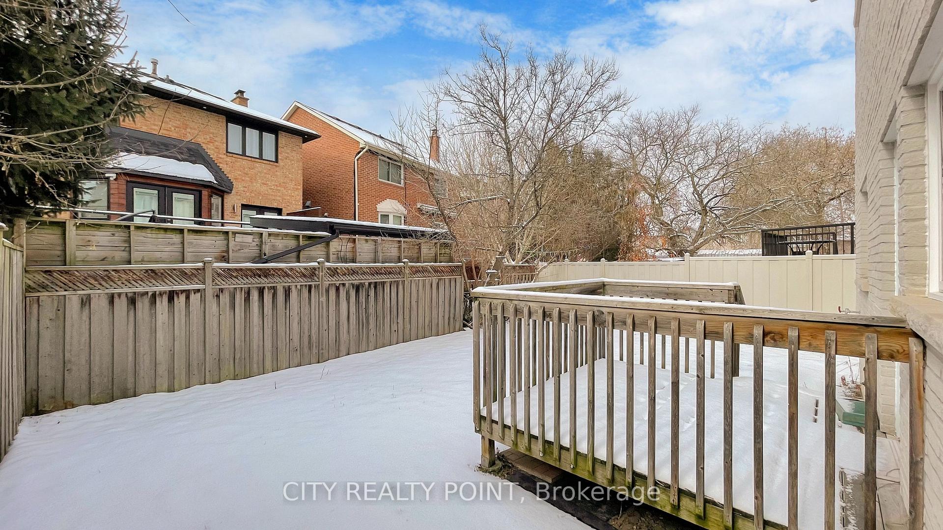 Photo 33 of 126 Clarence Street, Vaughan, West Woodbridge — HOMEH