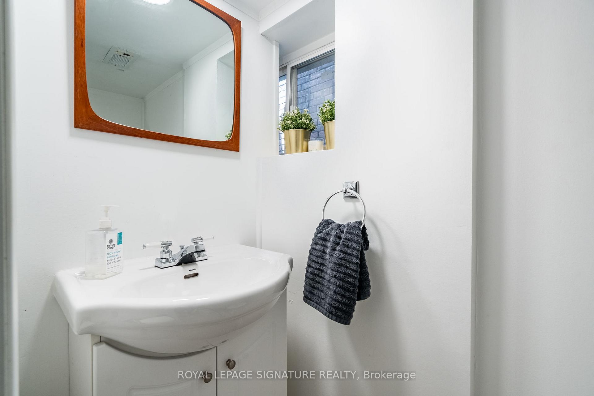 Photo 18 of 409 Herkimer Street, Hamilton, Kirkendall — HOMEH