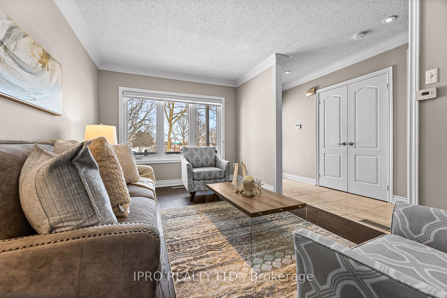 Photo 35 of 69 Fountainbridge Drive, Caledon, Bolton East — HOMEH
