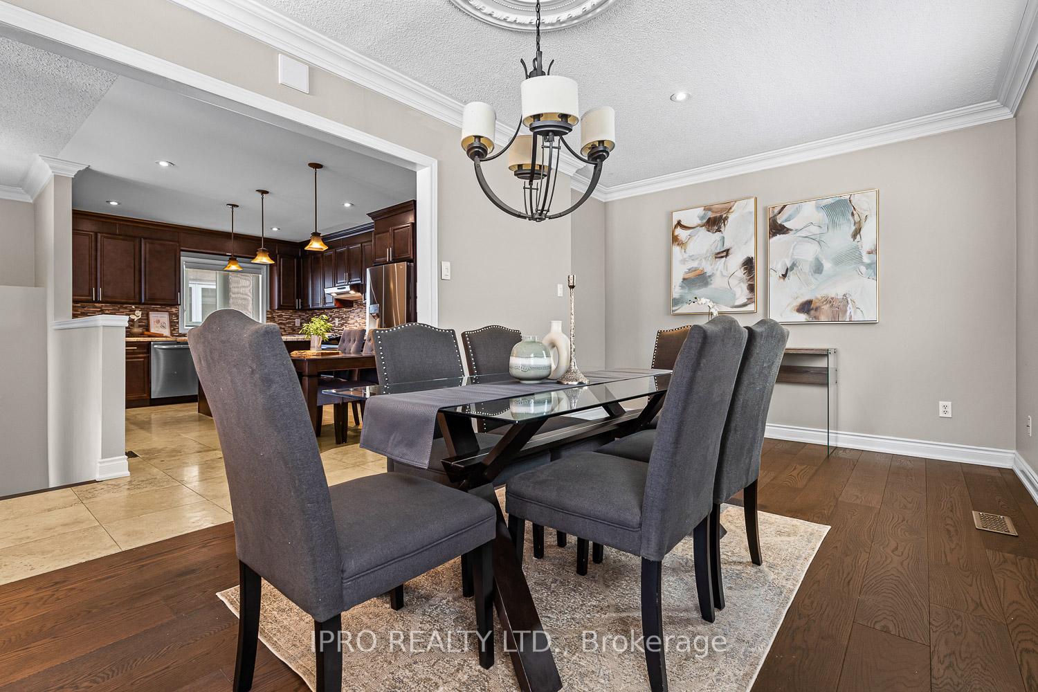 Photo 4 of 69 Fountainbridge Drive, Caledon, Bolton East — HOMEH