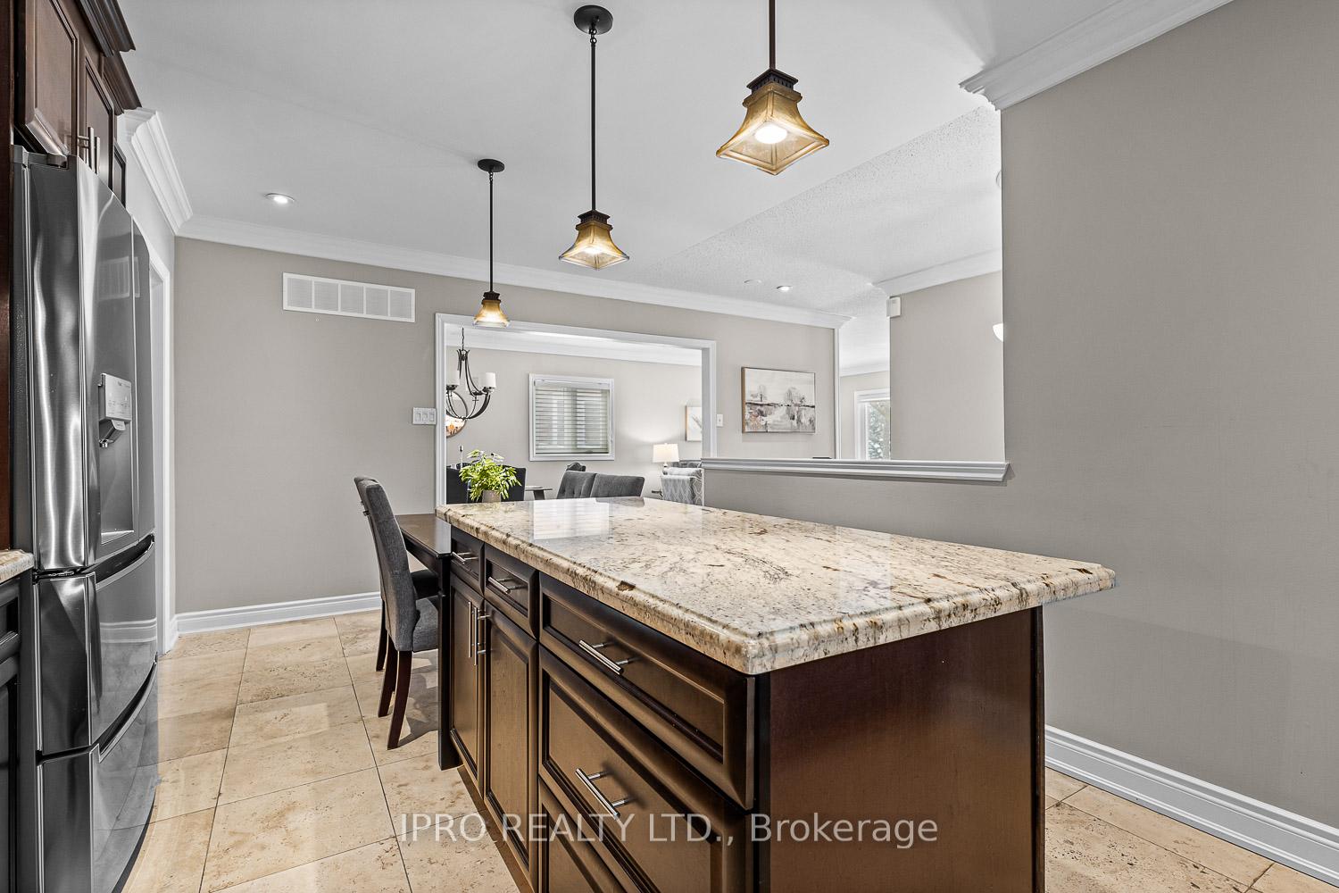 Photo 6 of 69 Fountainbridge Drive, Caledon, Bolton East — HOMEH