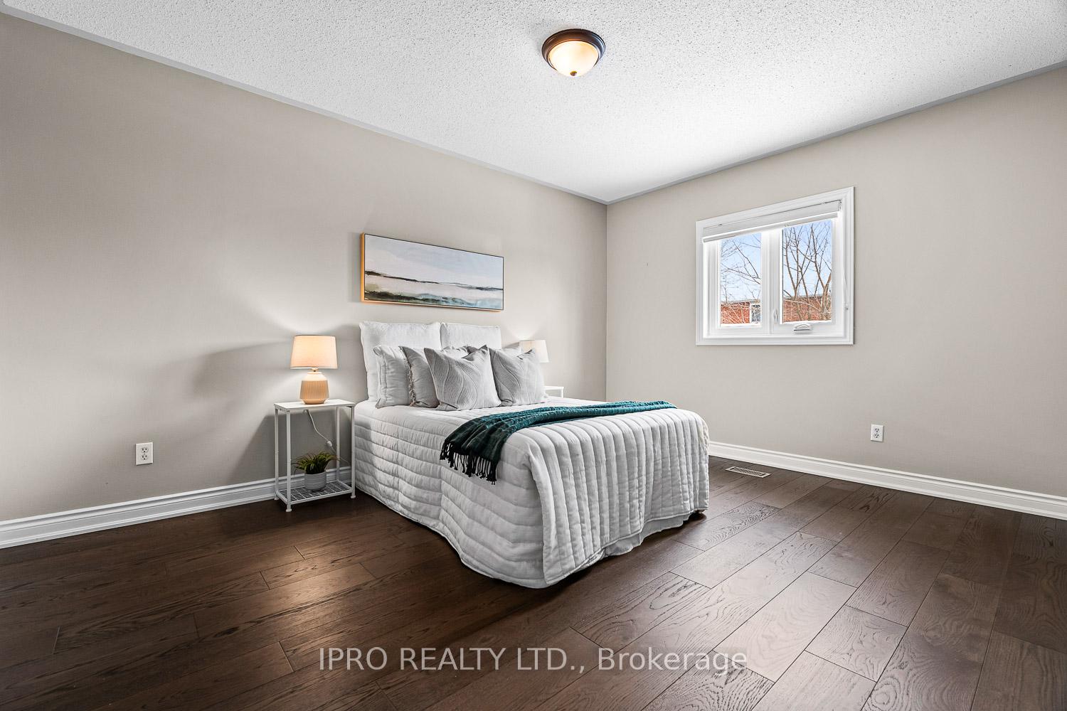 Photo 39 of 69 Fountainbridge Drive, Caledon, Bolton East — HOMEH