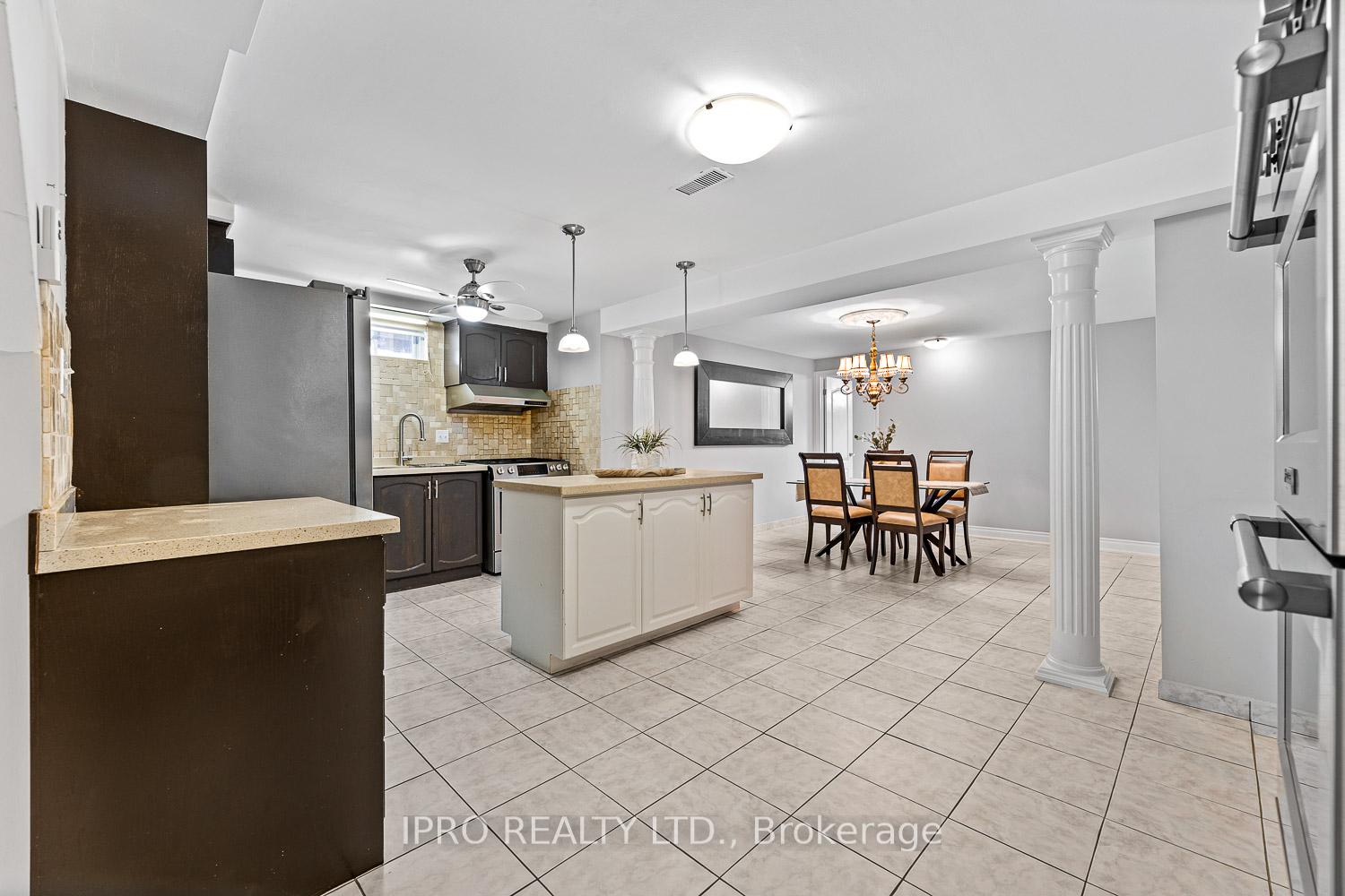 Photo 5 of 69 Fountainbridge Drive, Caledon, Bolton East — HOMEH