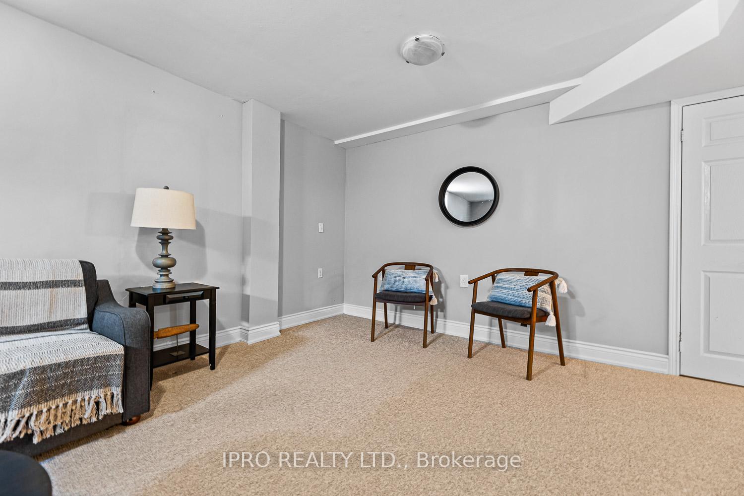 Photo 36 of 69 Fountainbridge Drive, Caledon, Bolton East — HOMEH